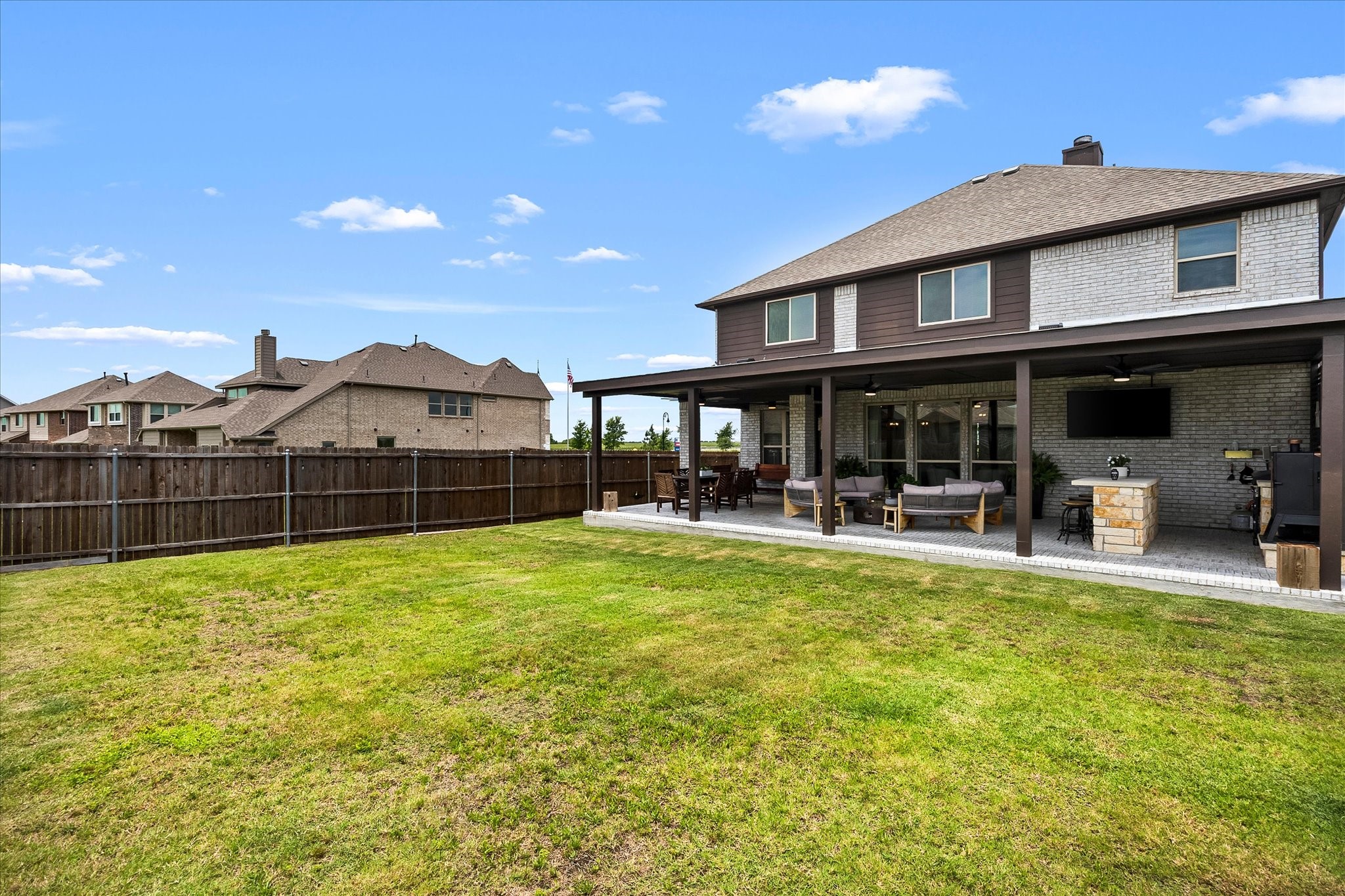 1042 Watercourse Place