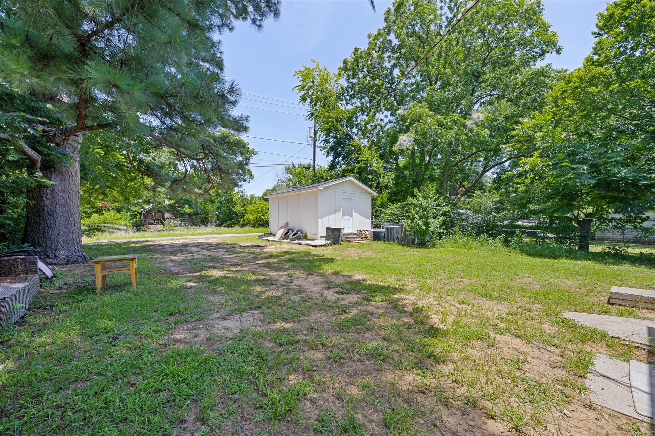 311 W Acheson Street