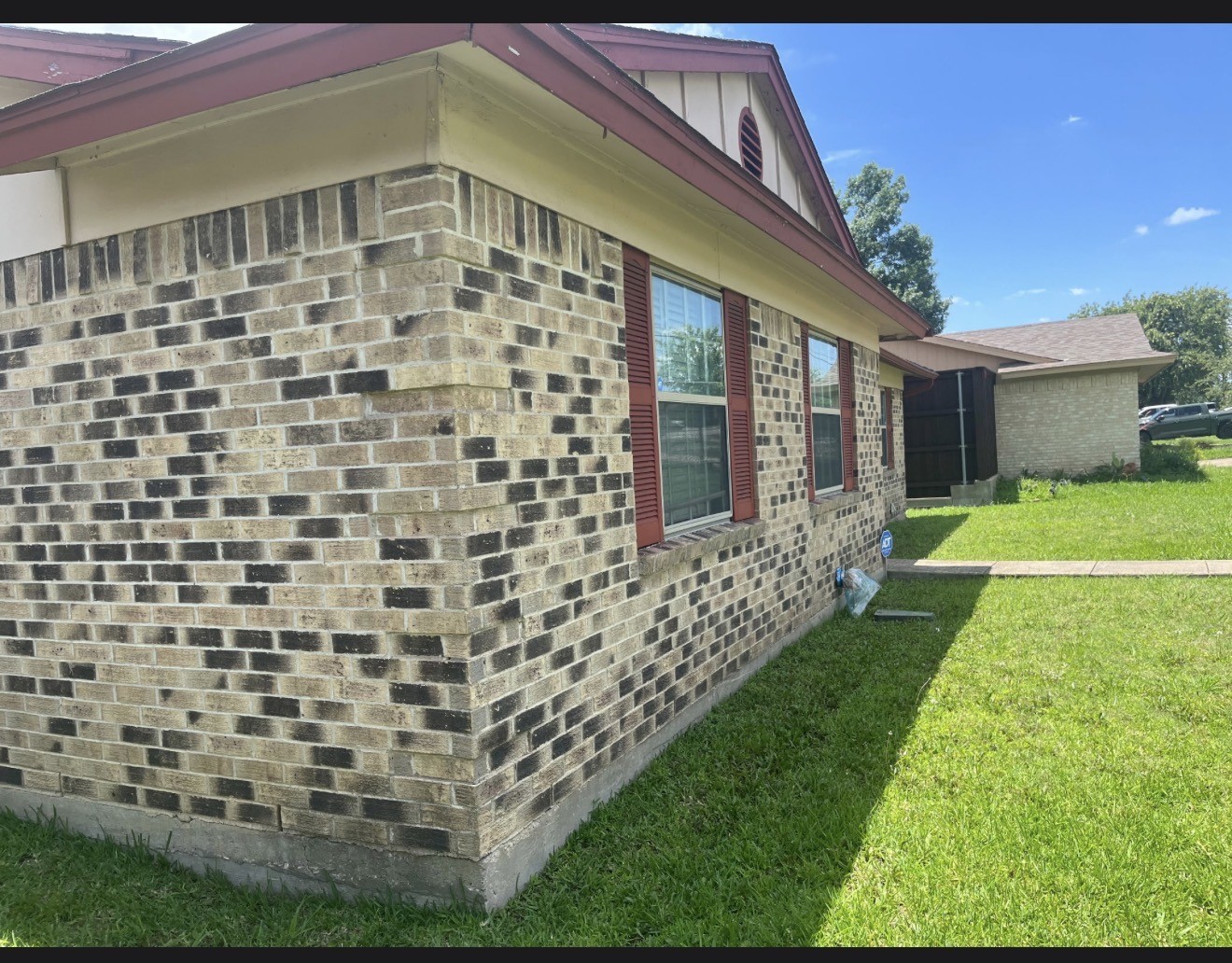 914 Pleasant Valley Road