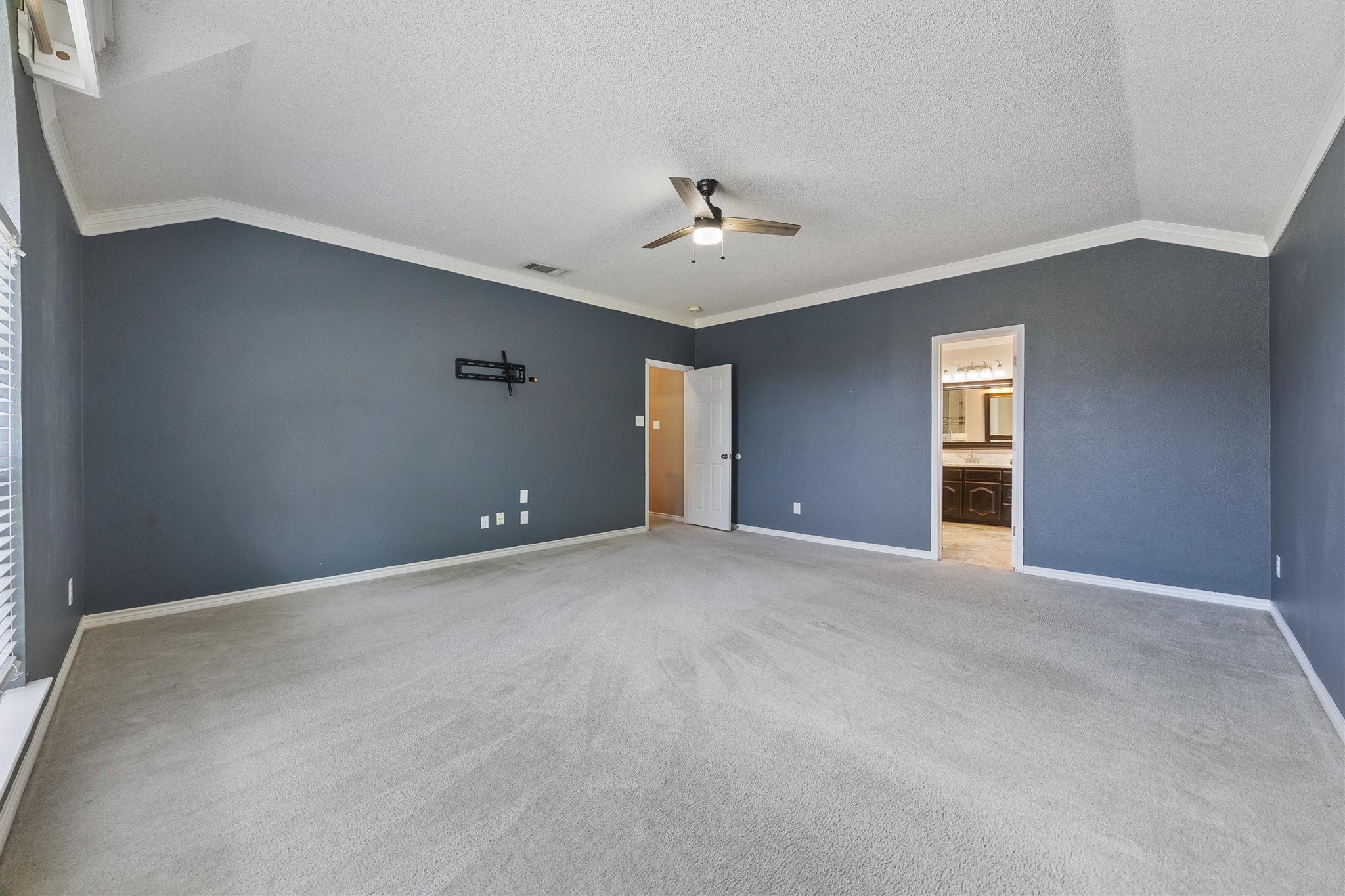 508 Big Oak Court