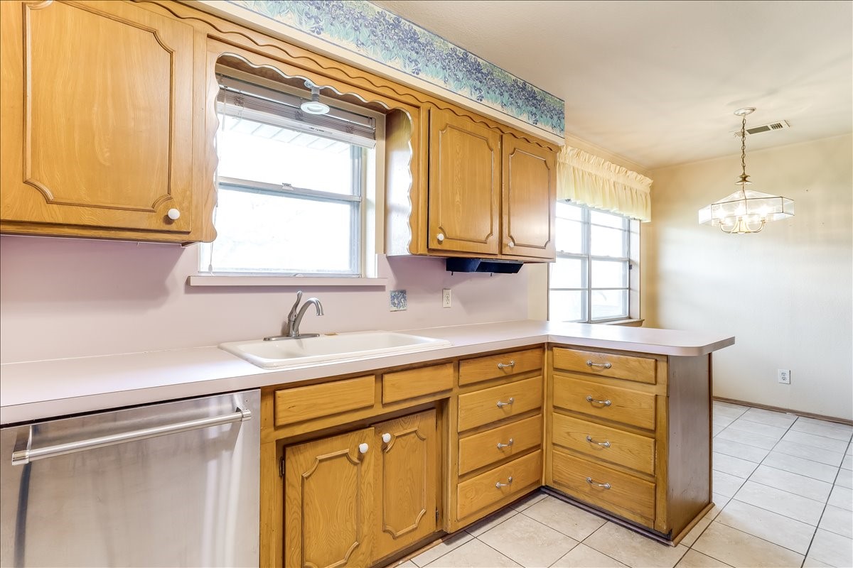 1706 Stagecoach Drive