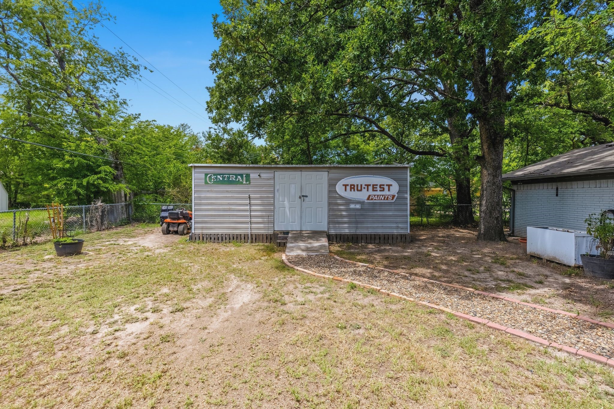 3007 Tanglewood Drive