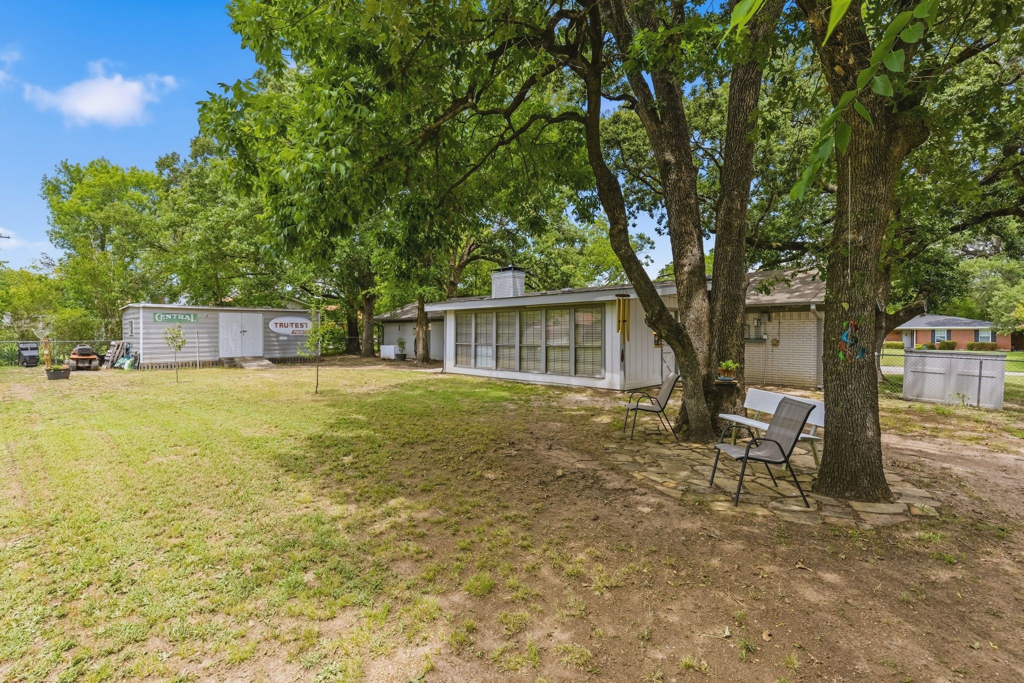 3007 Tanglewood Drive