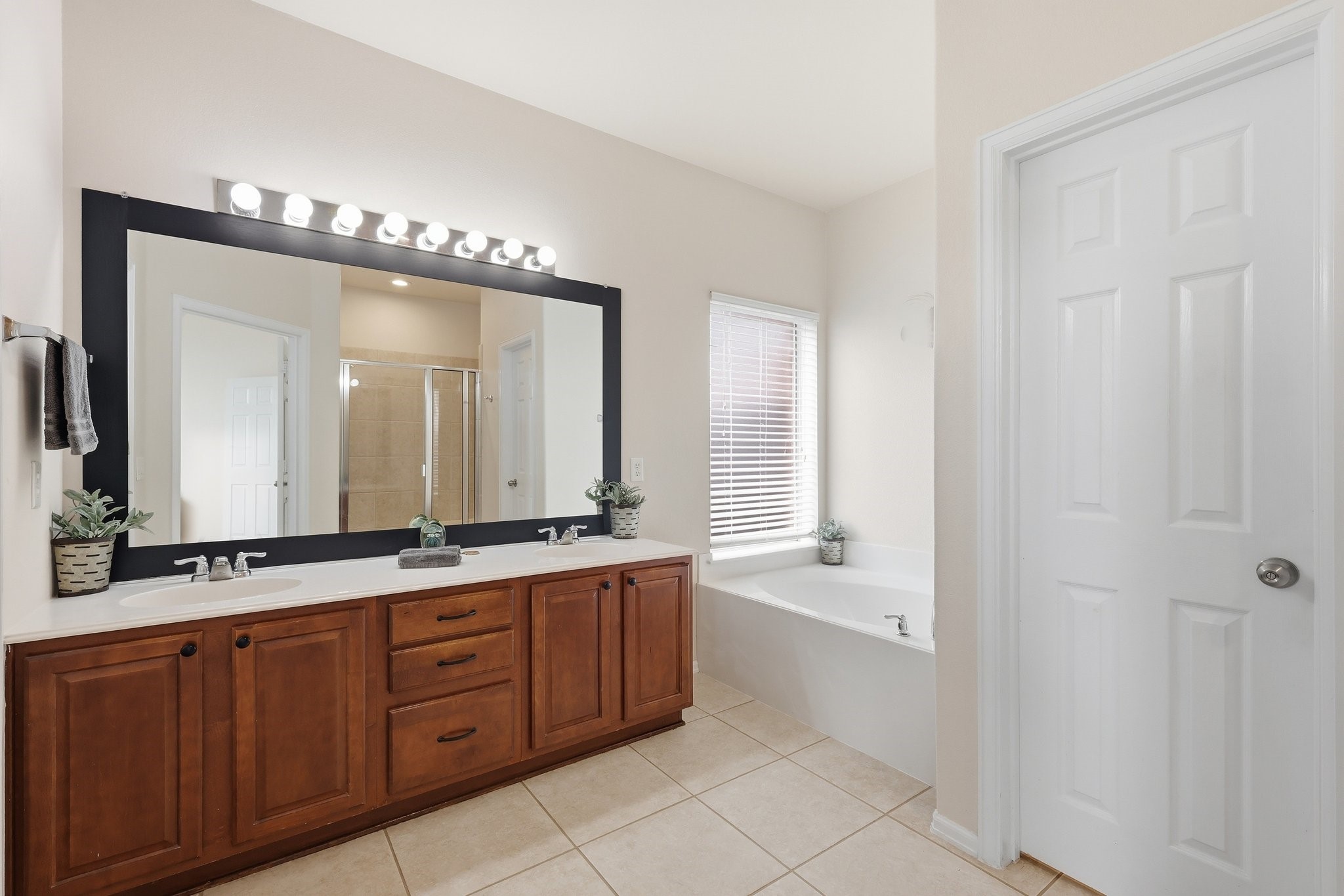 1818 Clear Summit Lane
