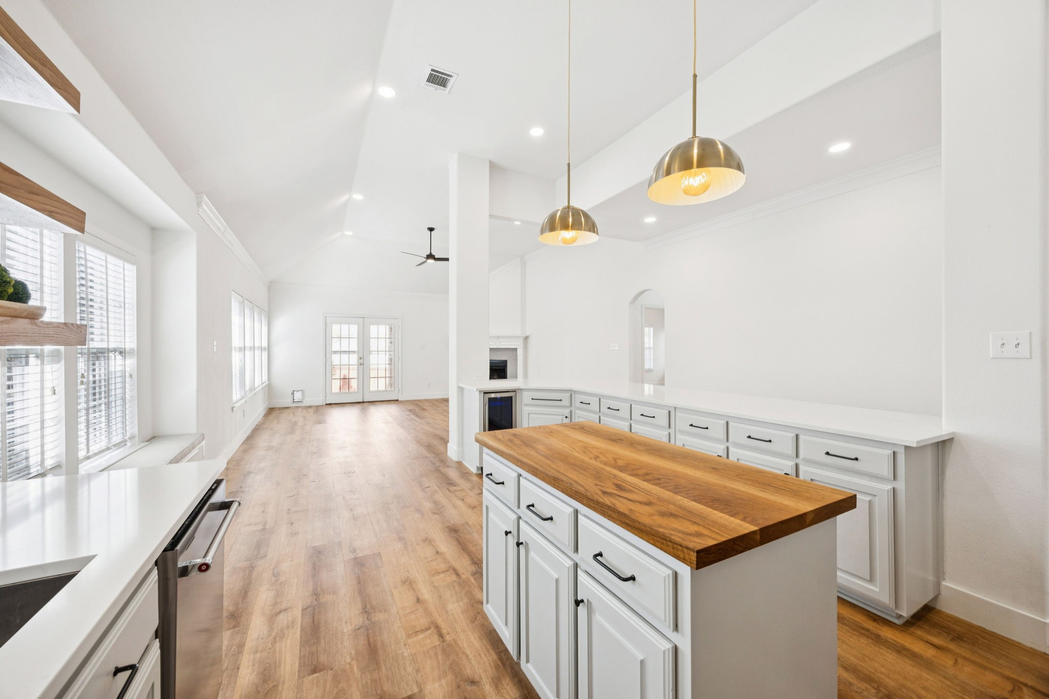 1273 Tioga Drive