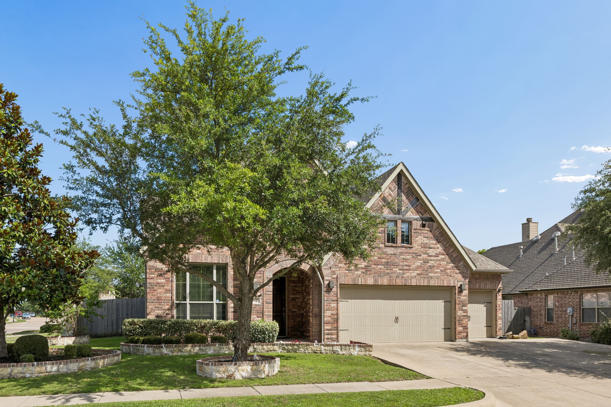 302 Phillips Court