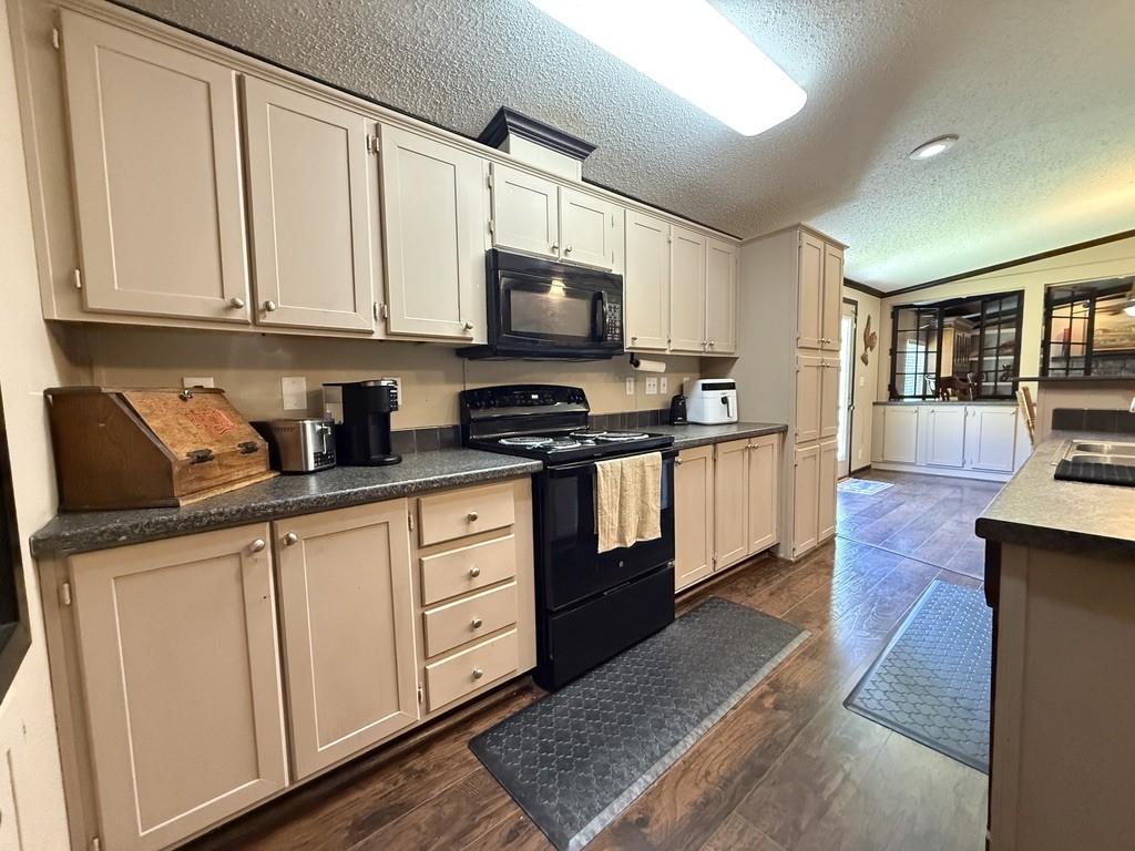 20970 Lee Lane