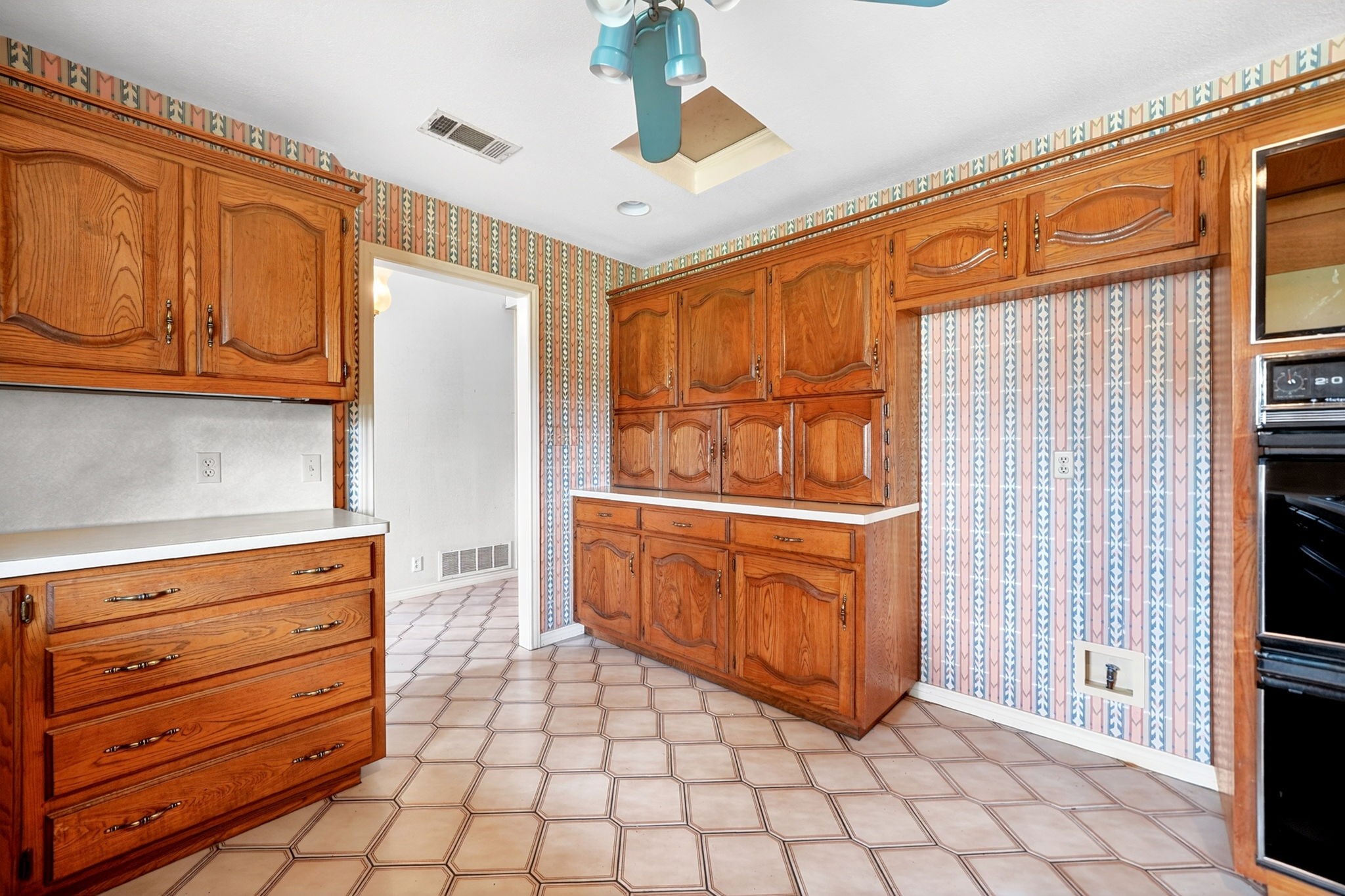 108 Heatherstone Circle