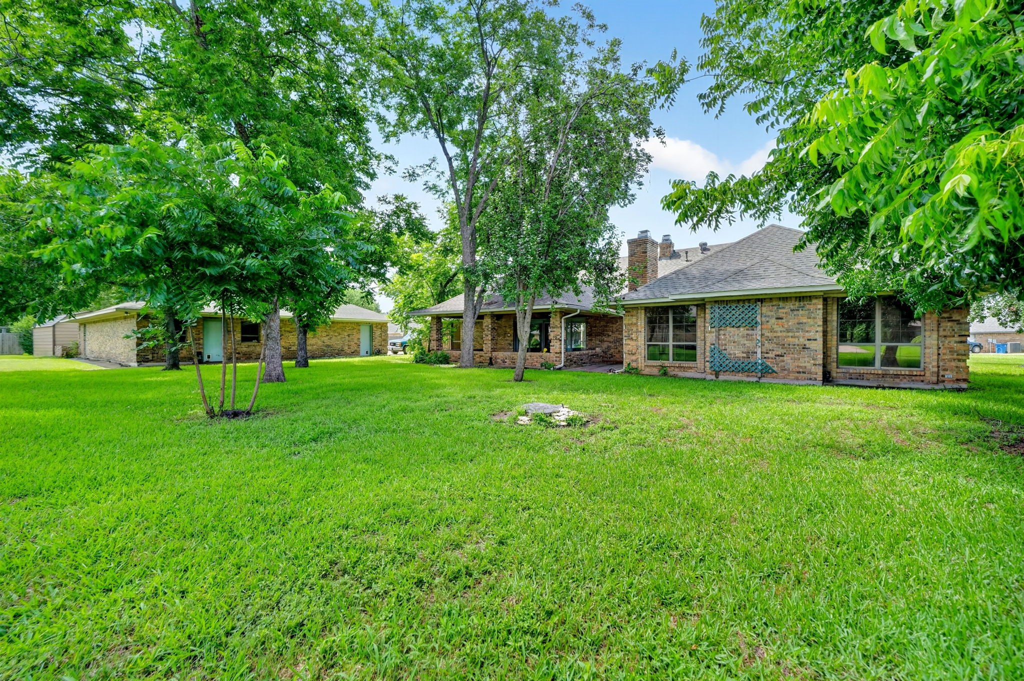 108 Heatherstone Circle