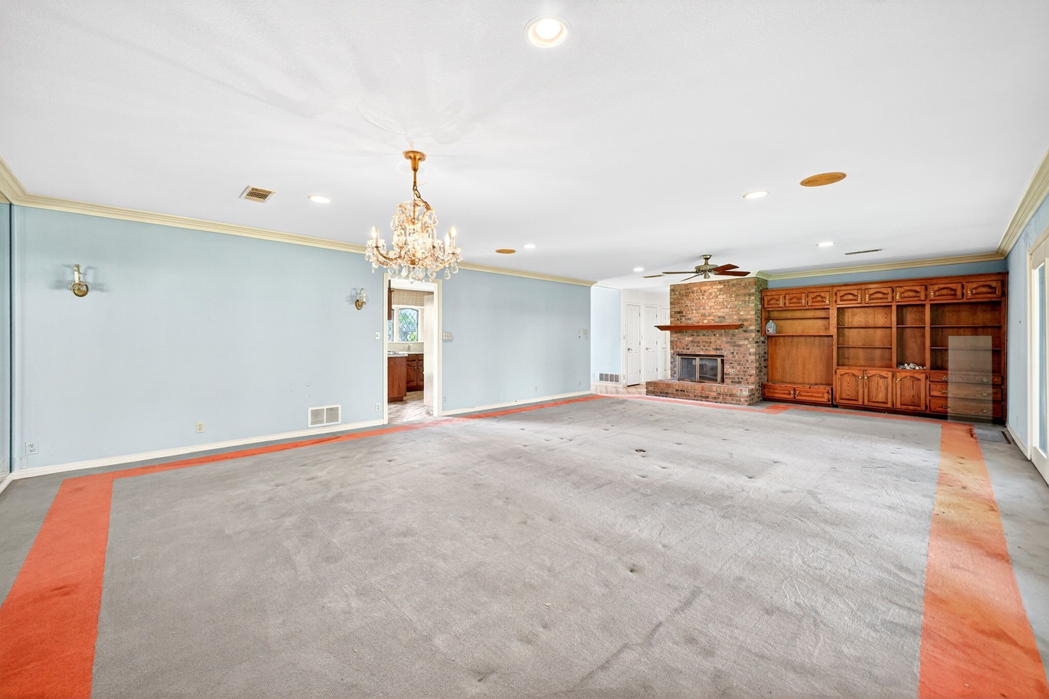 108 Heatherstone Circle