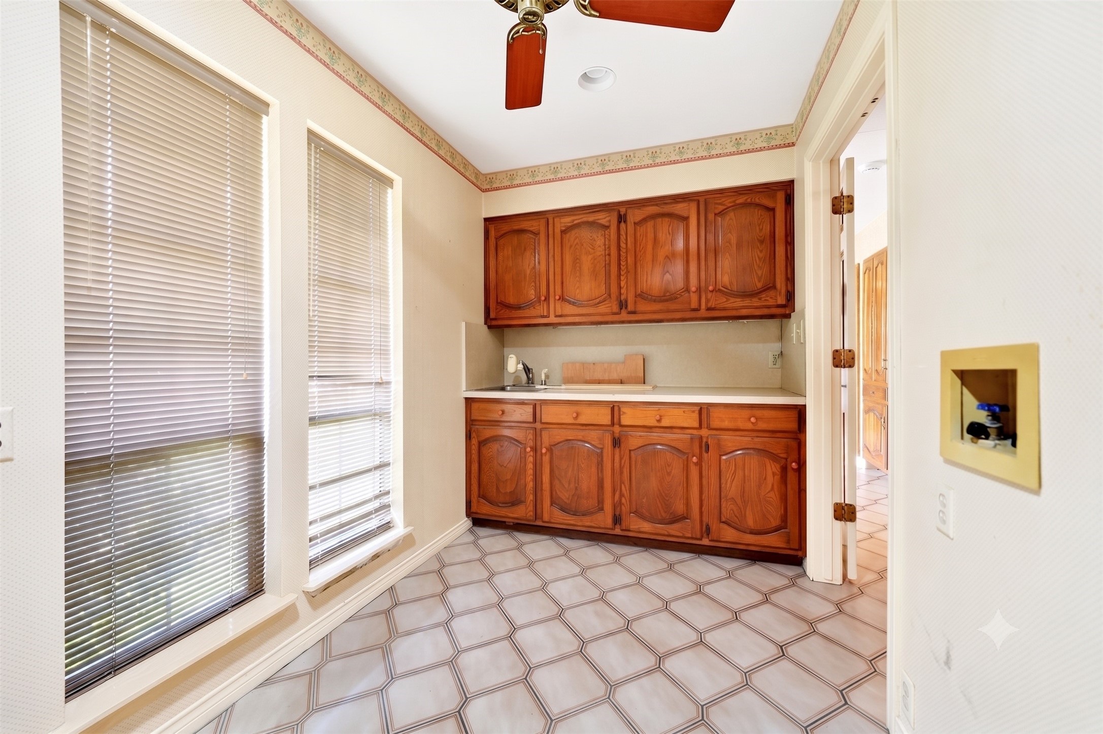 108 Heatherstone Circle