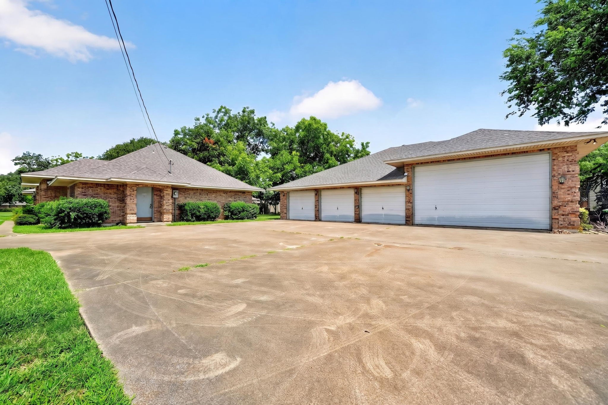 108 Heatherstone Circle