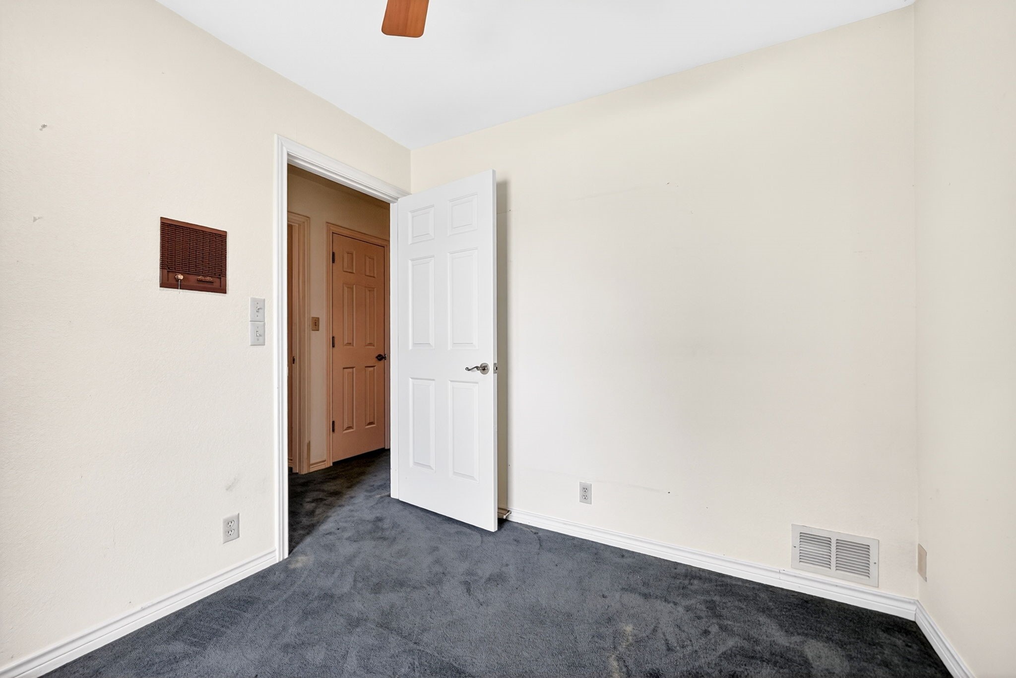 108 Heatherstone Circle