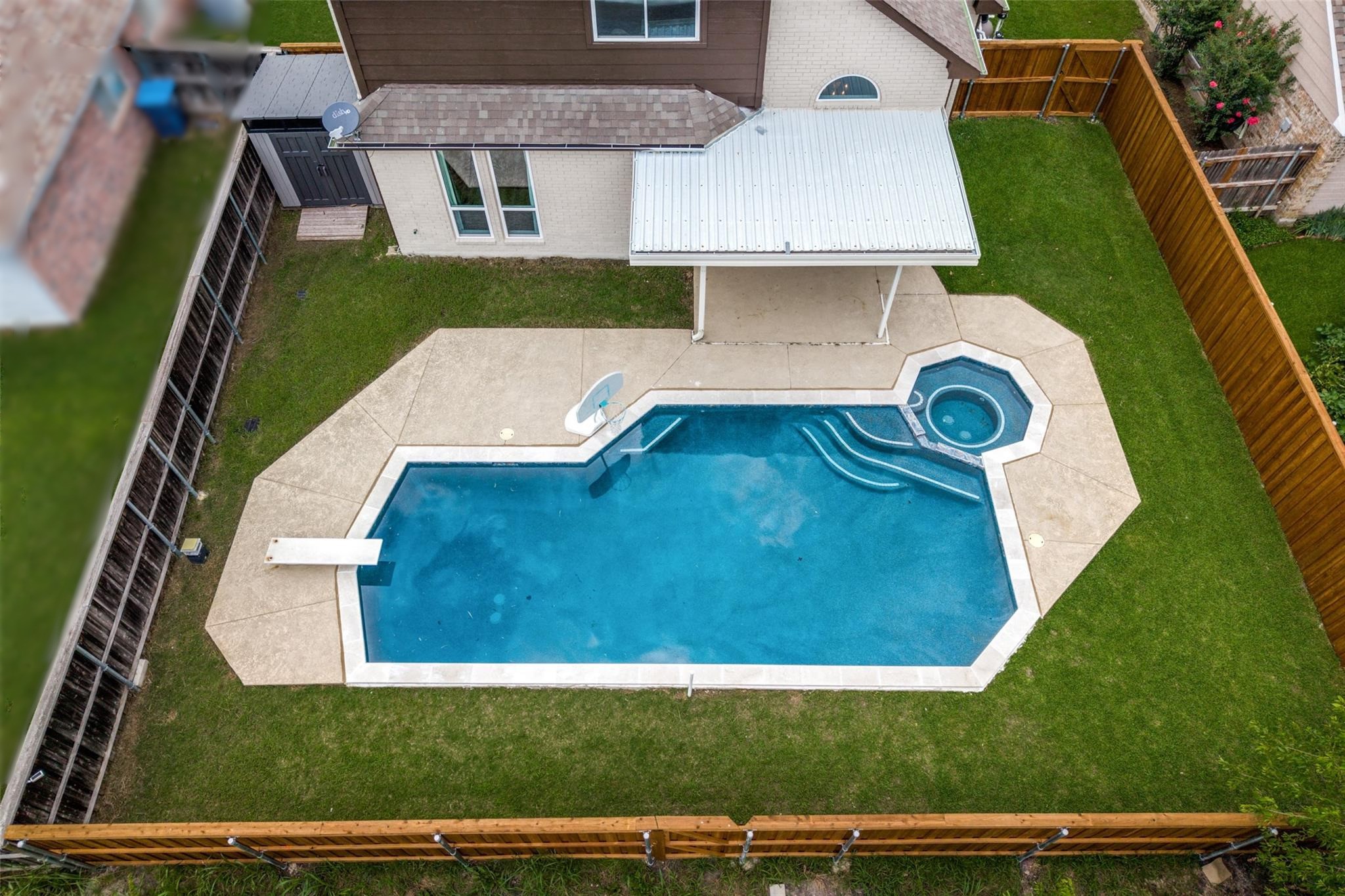 143 Cresthaven Drive