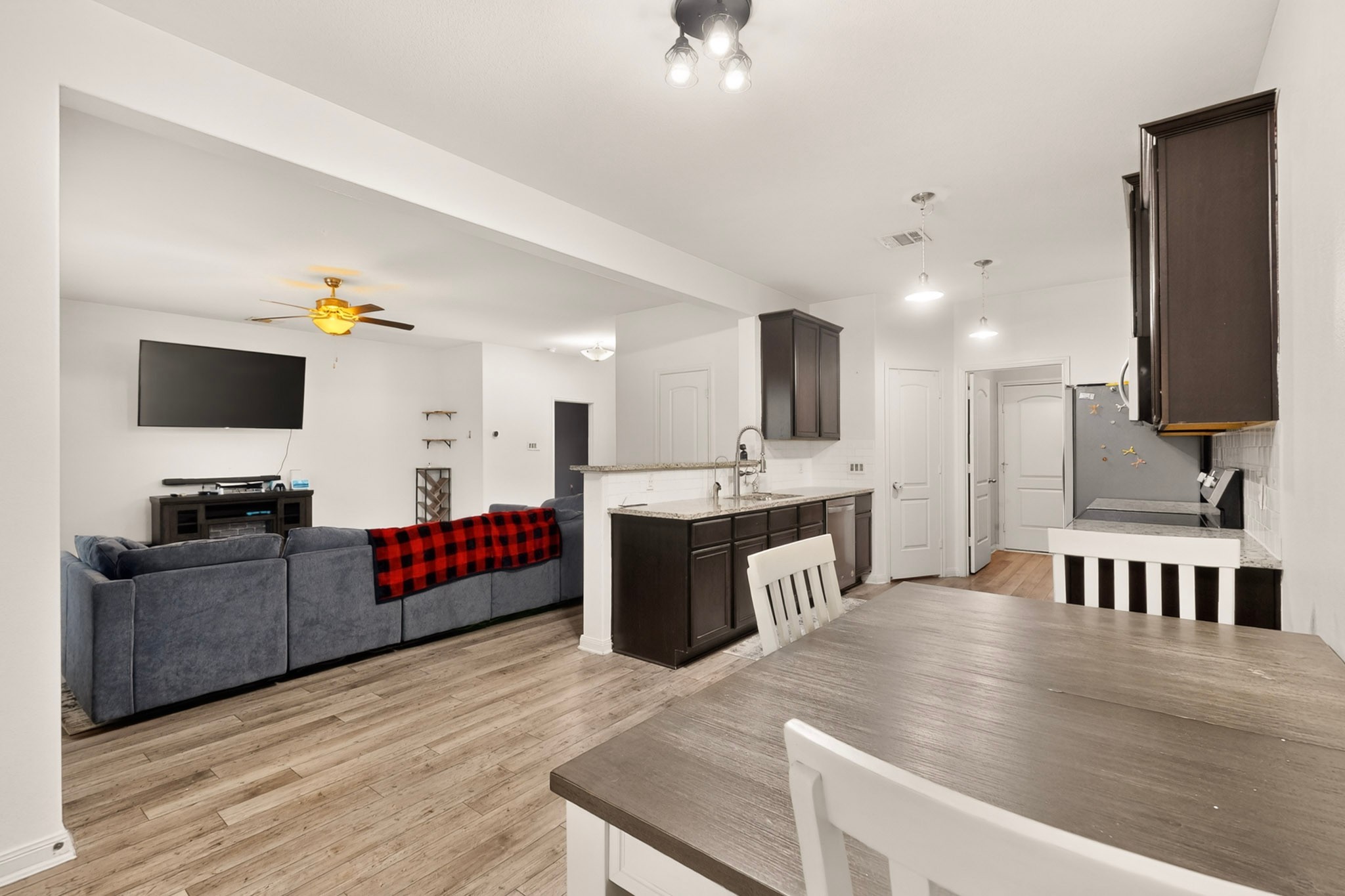 1543 Mackinac Drive