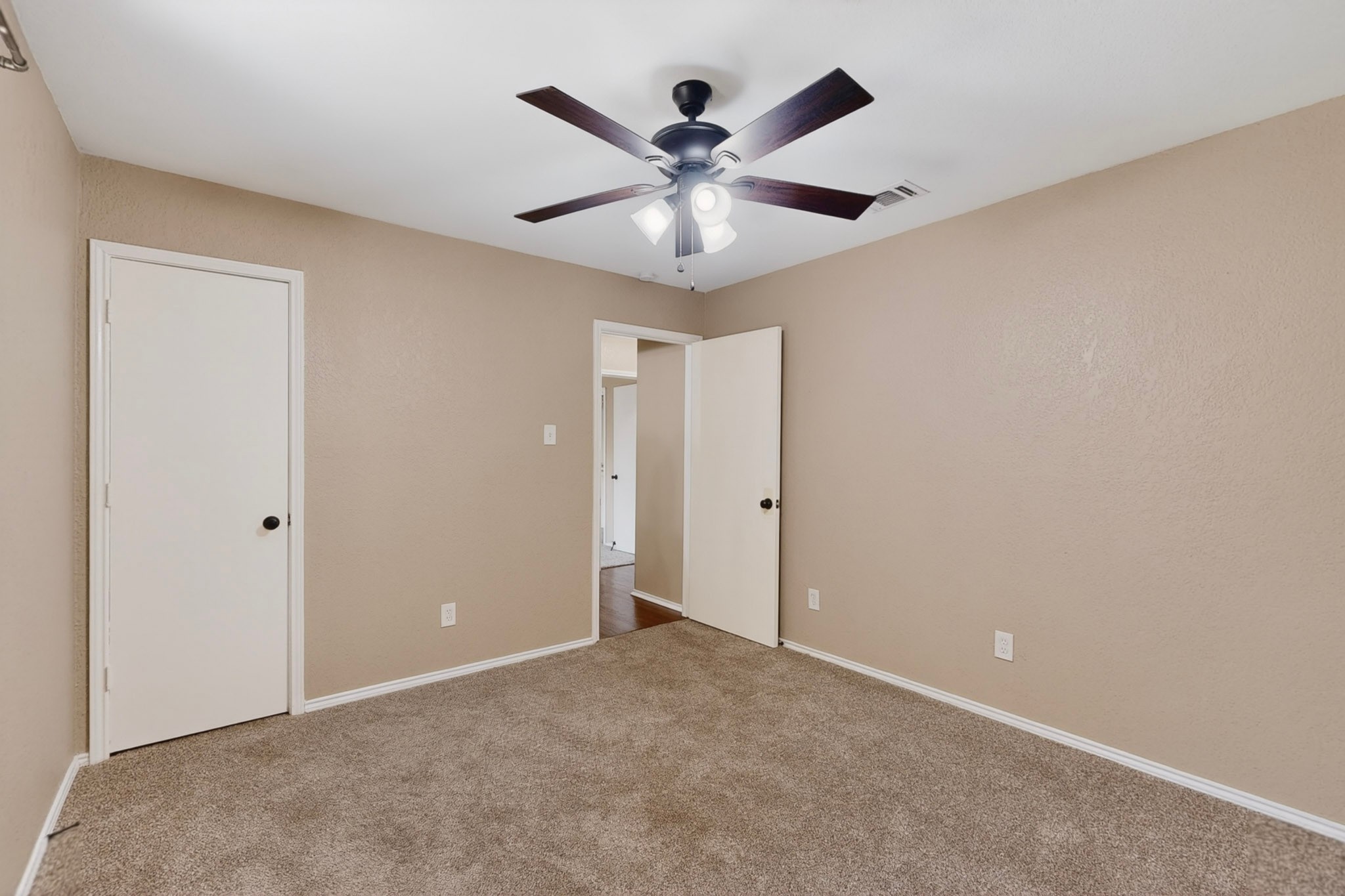 6804 Richfield Drive