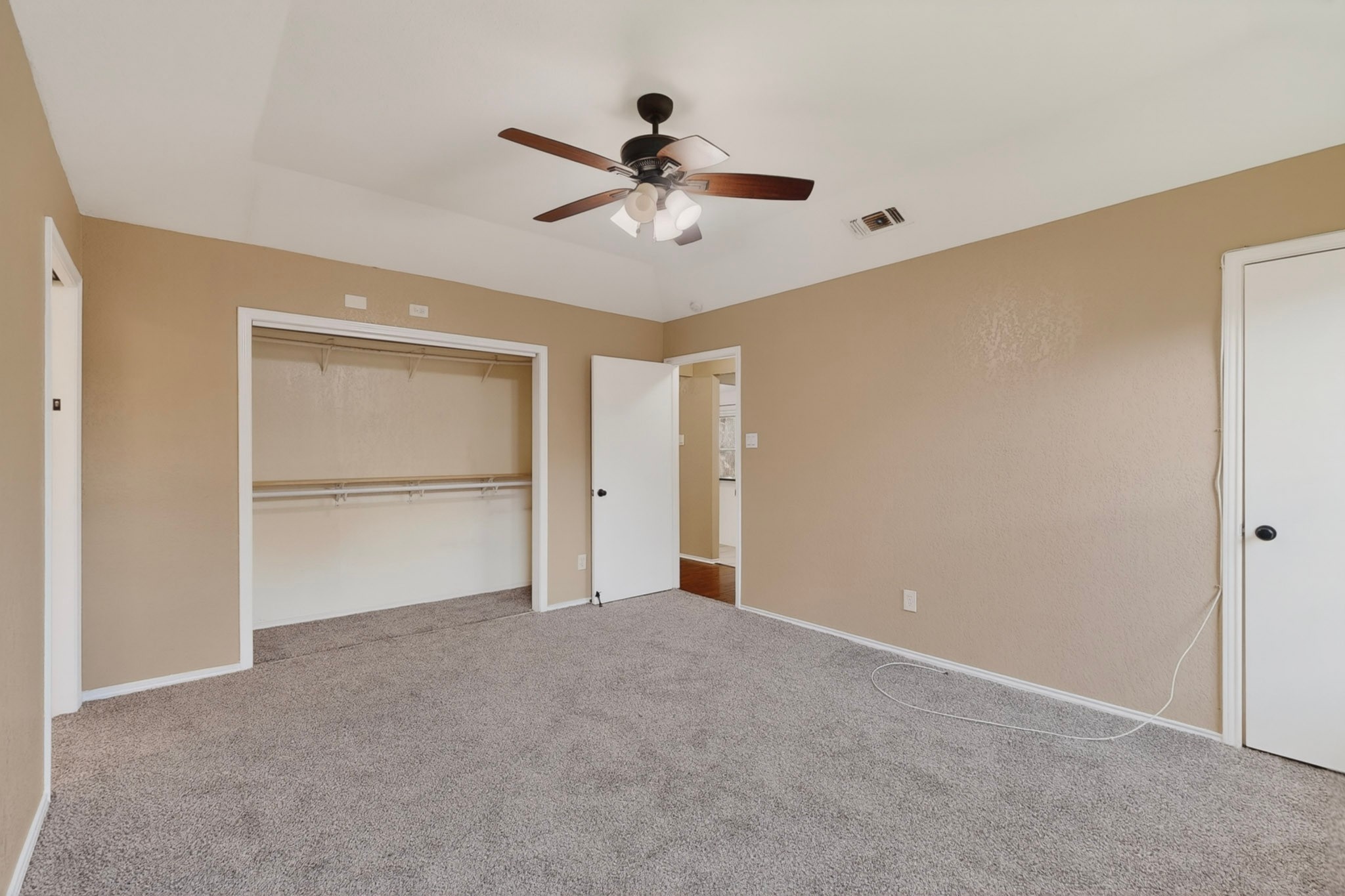 6804 Richfield Drive