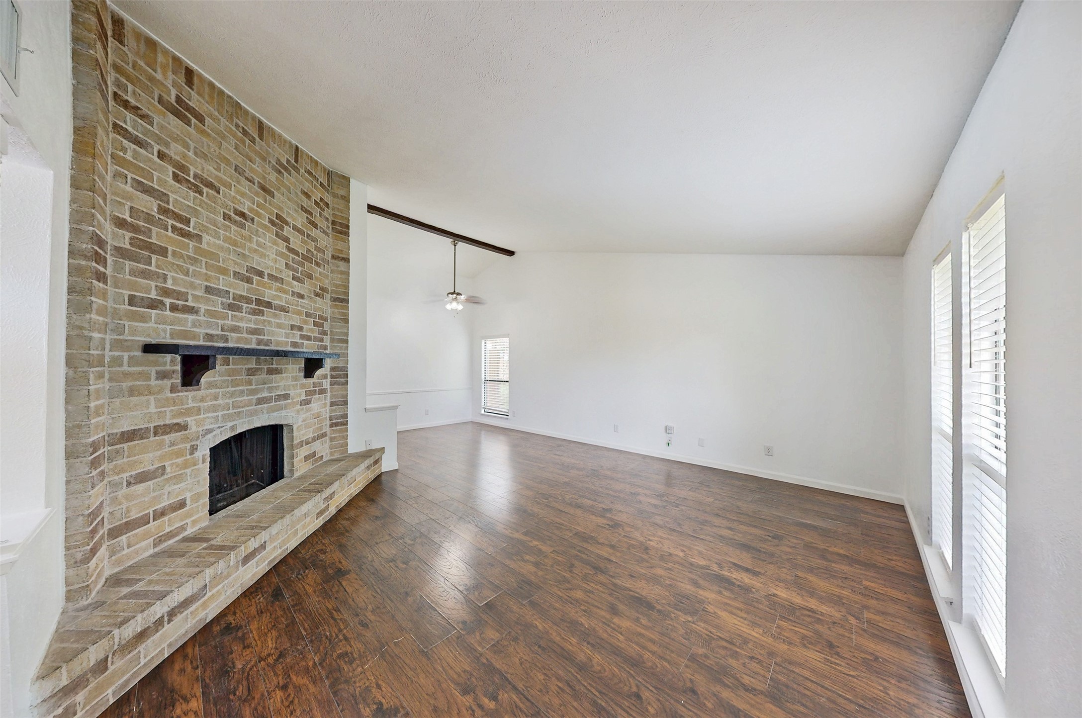 1827 Robert Jones Drive