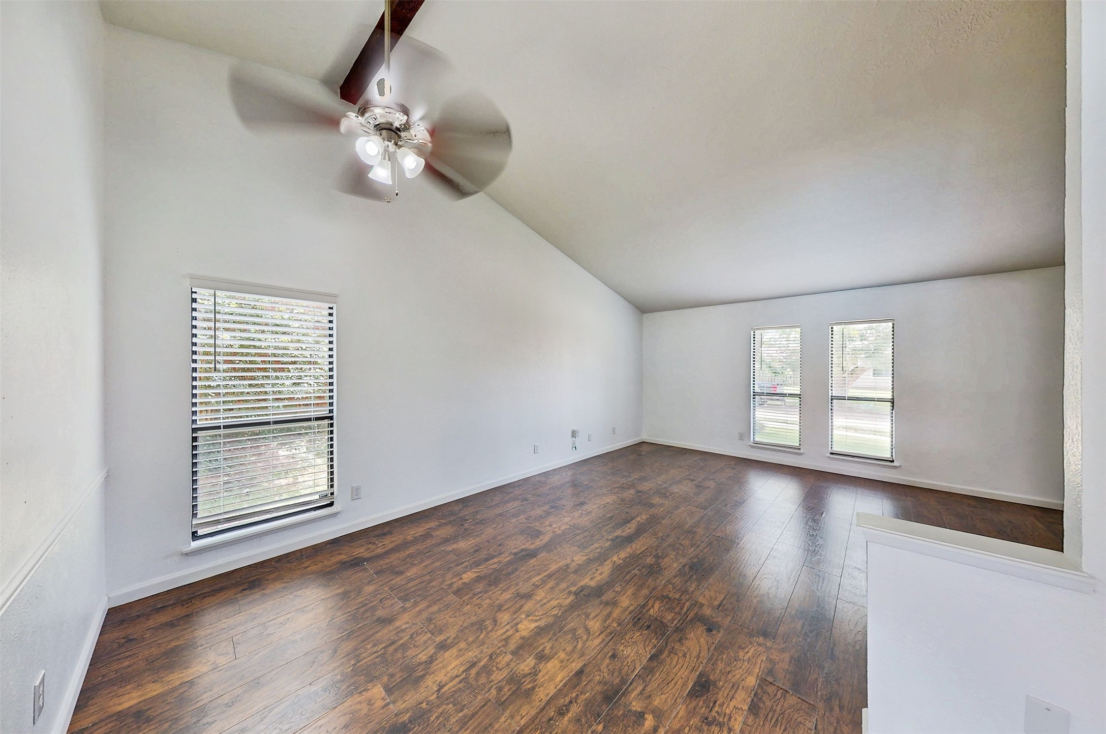 1827 Robert Jones Drive