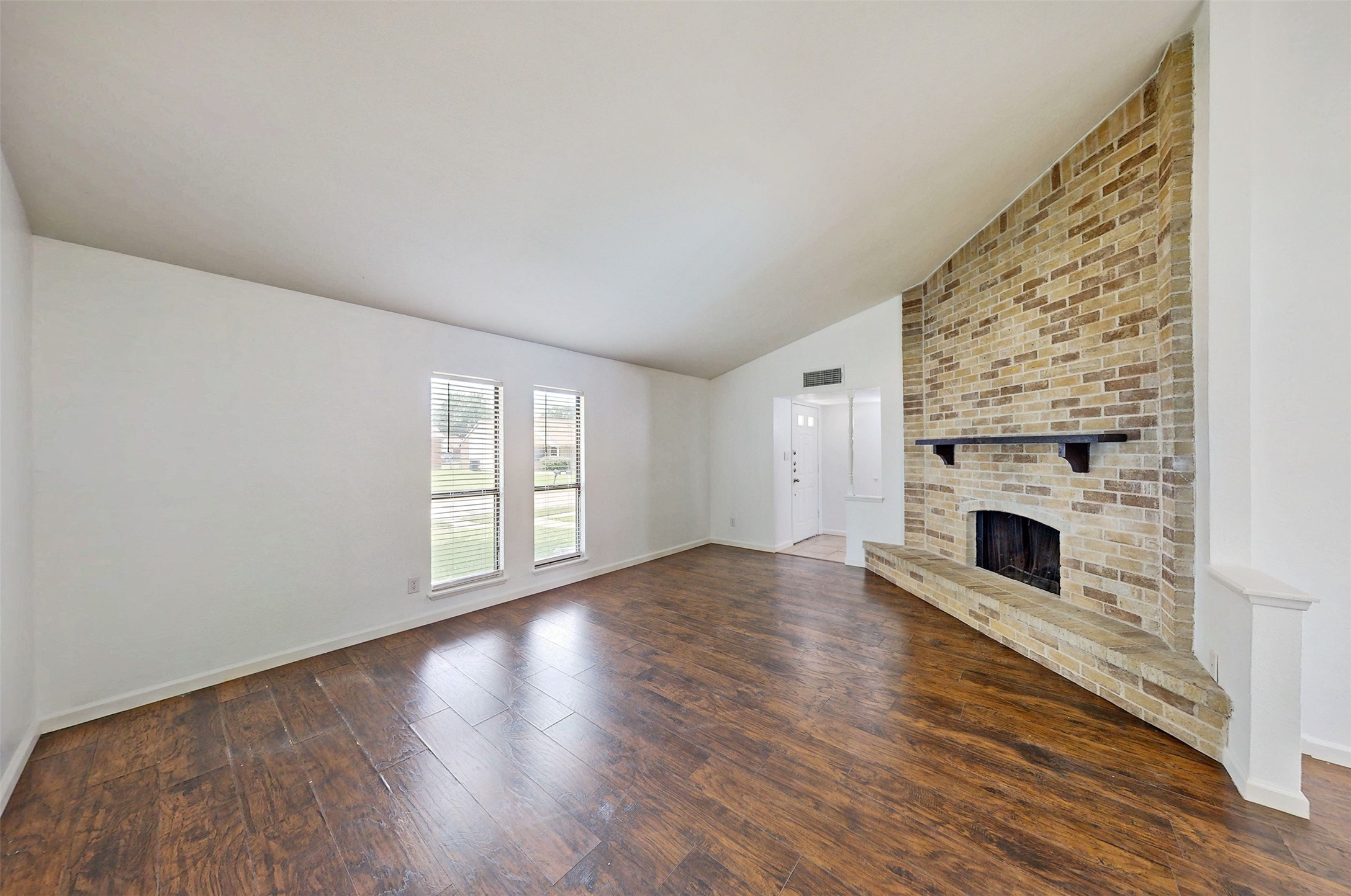 1827 Robert Jones Drive