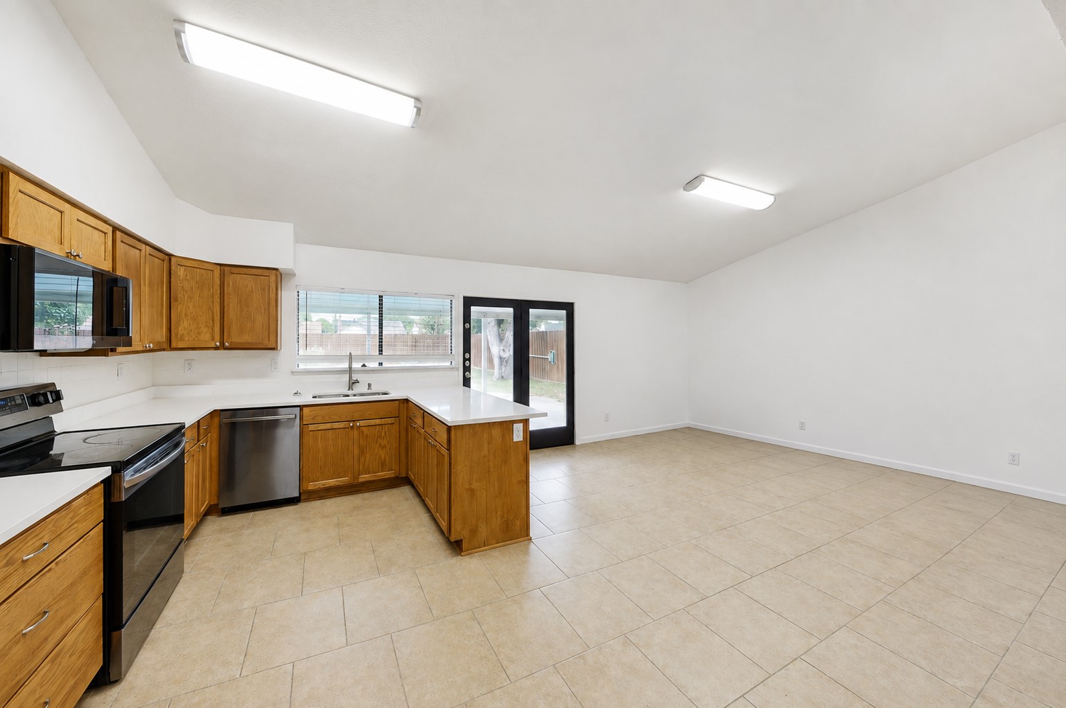 1827 Robert Jones Drive