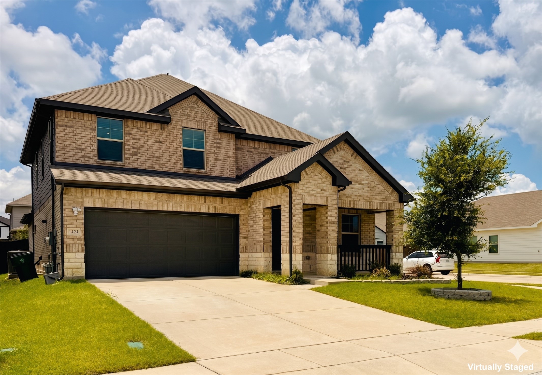 1425 Rolling Fox Drive