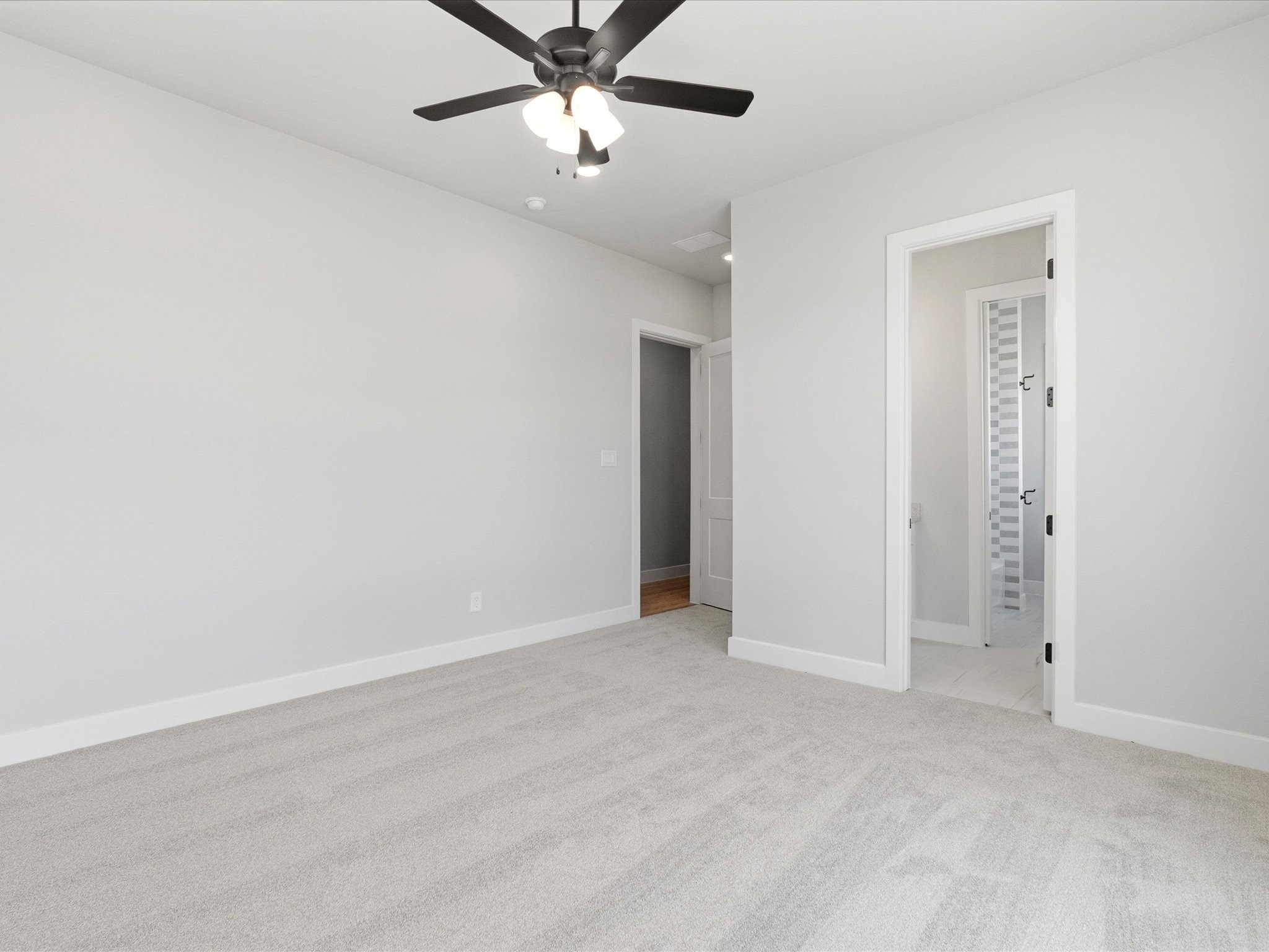 3401 Sweetwater Drive