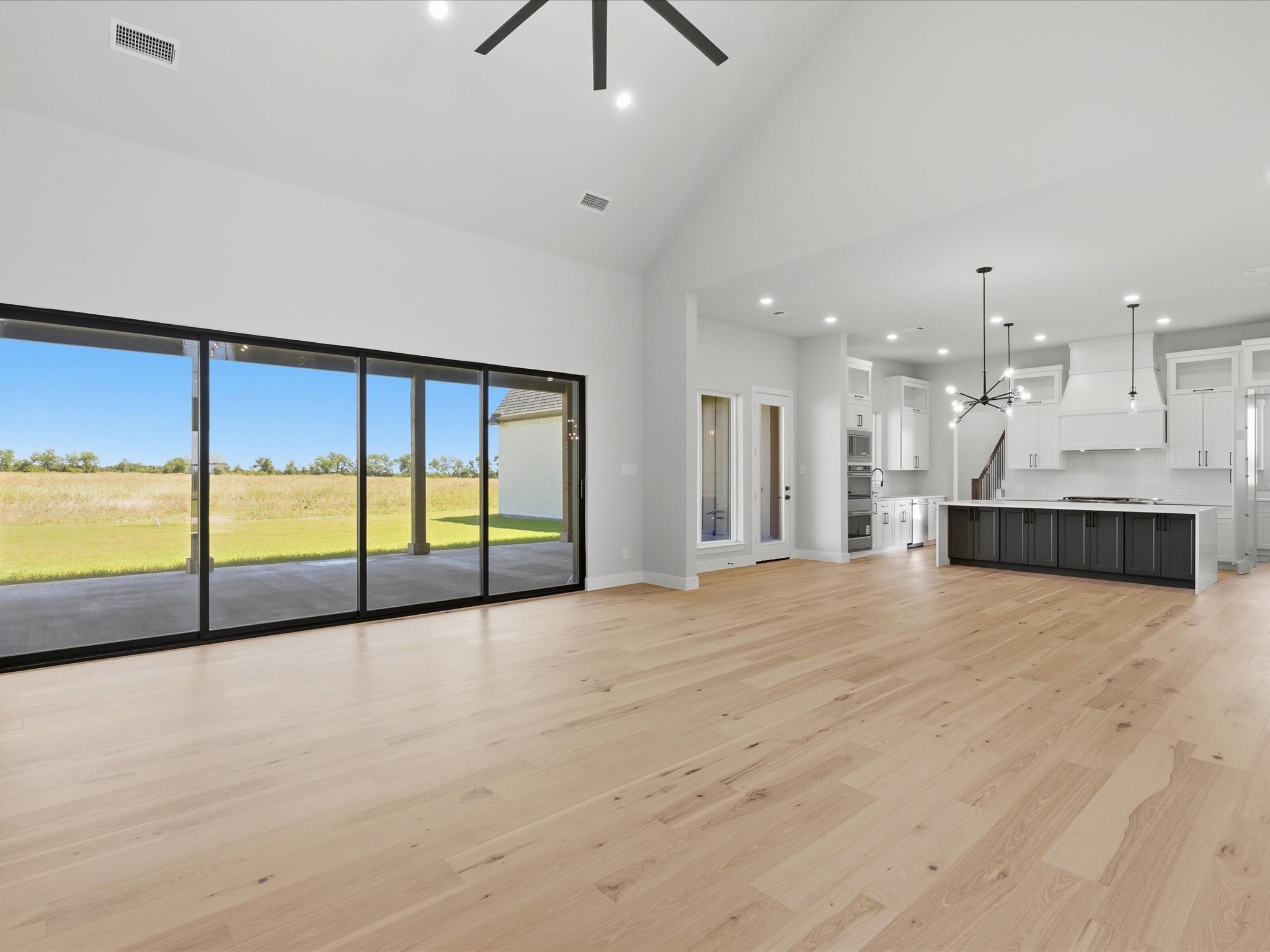 3401 Sweetwater Drive