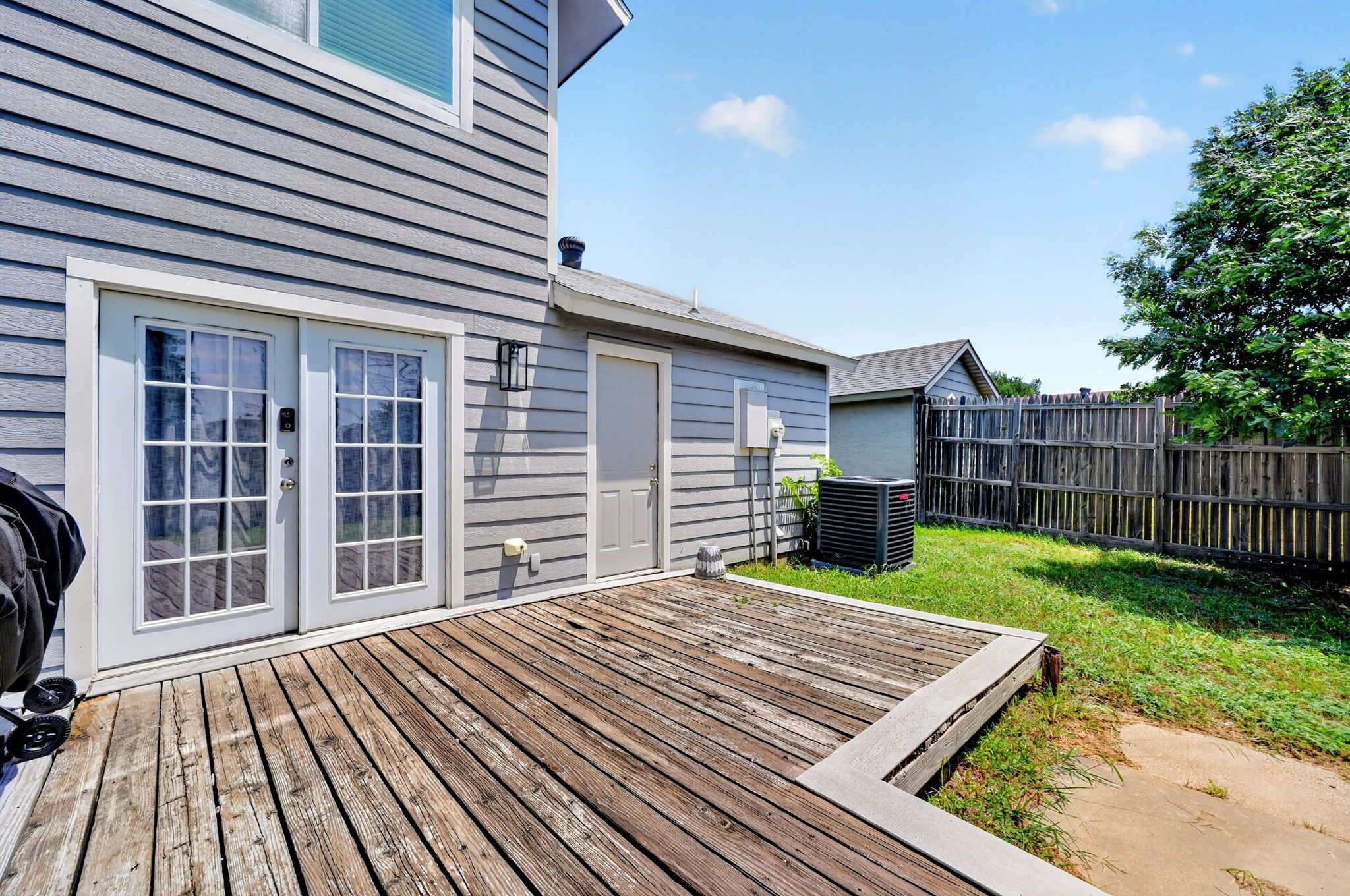 1604 Wickford Drive