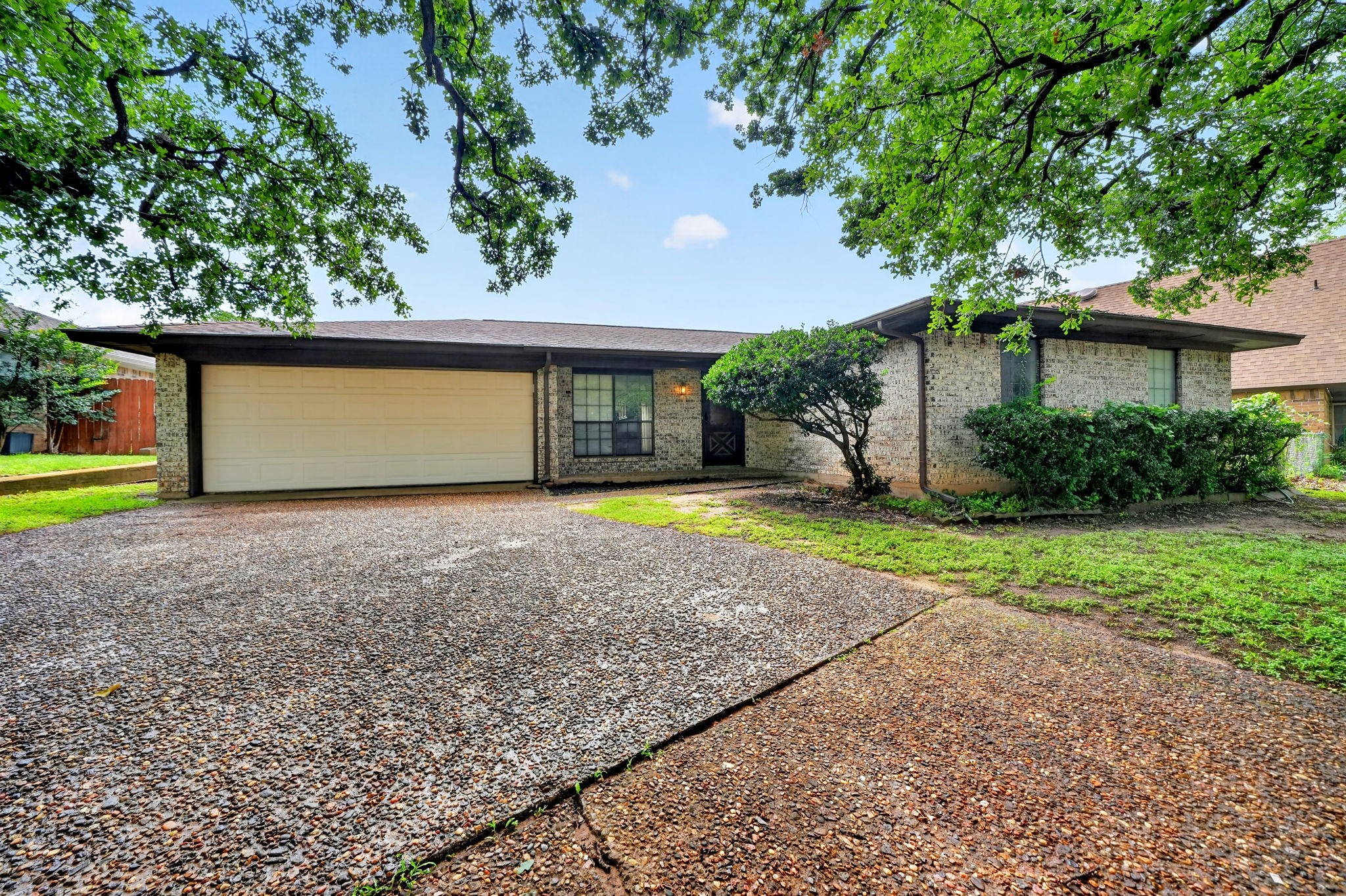304 Shady Lane