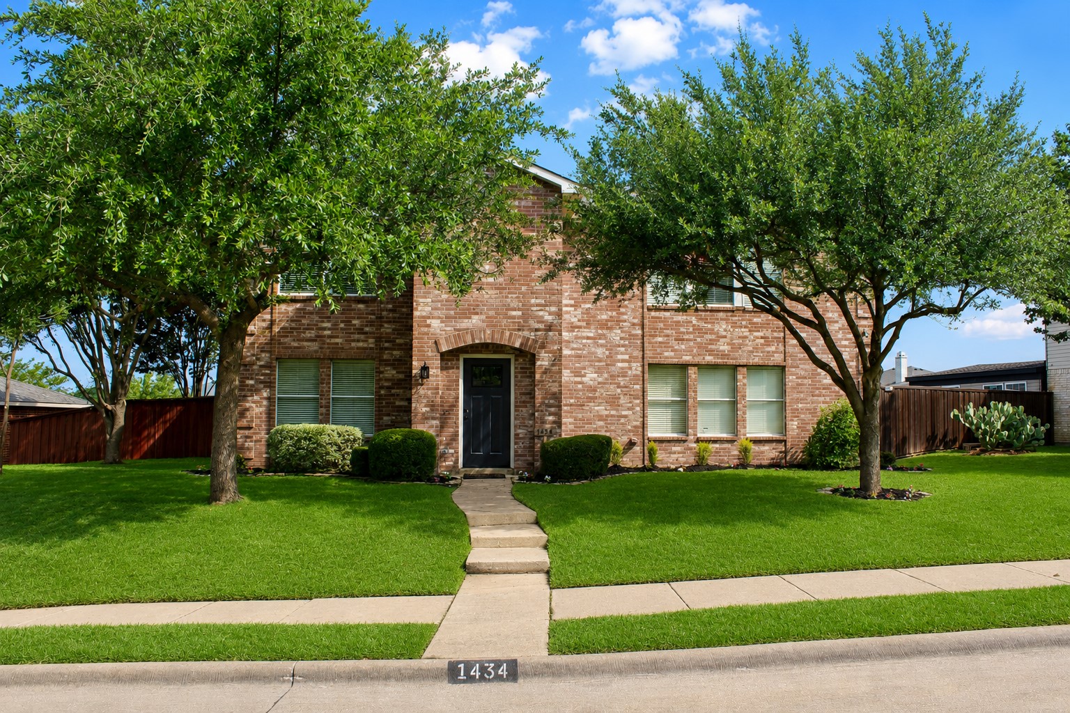 1434 Lochspring Drive
