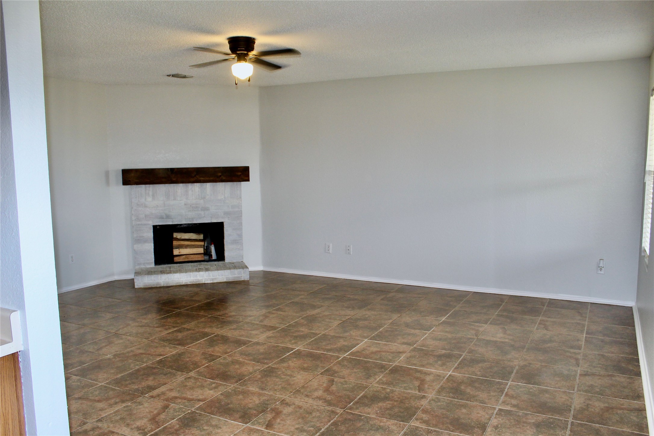 1434 Lochspring Drive