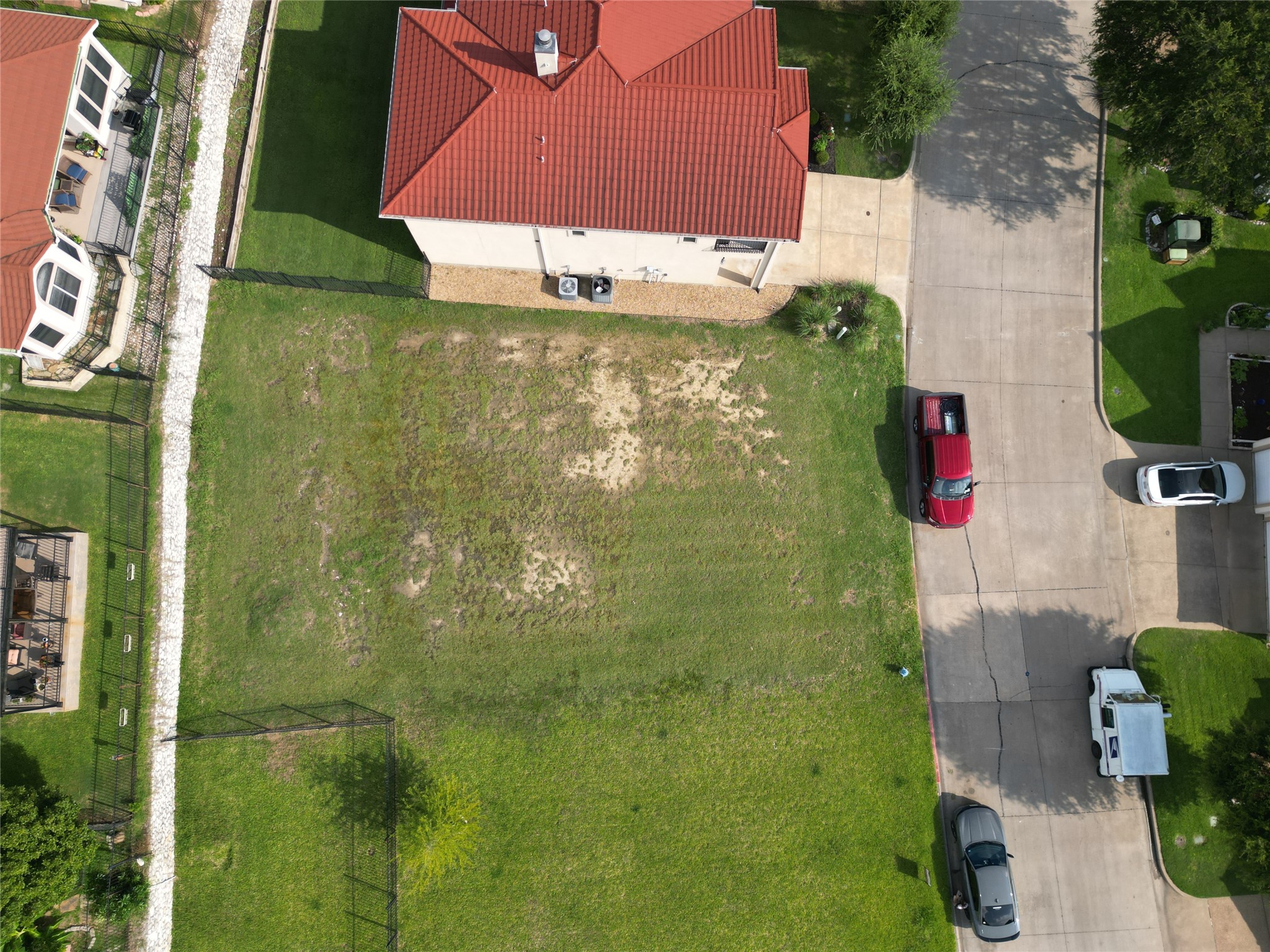 2037 Pontchartrain Drive