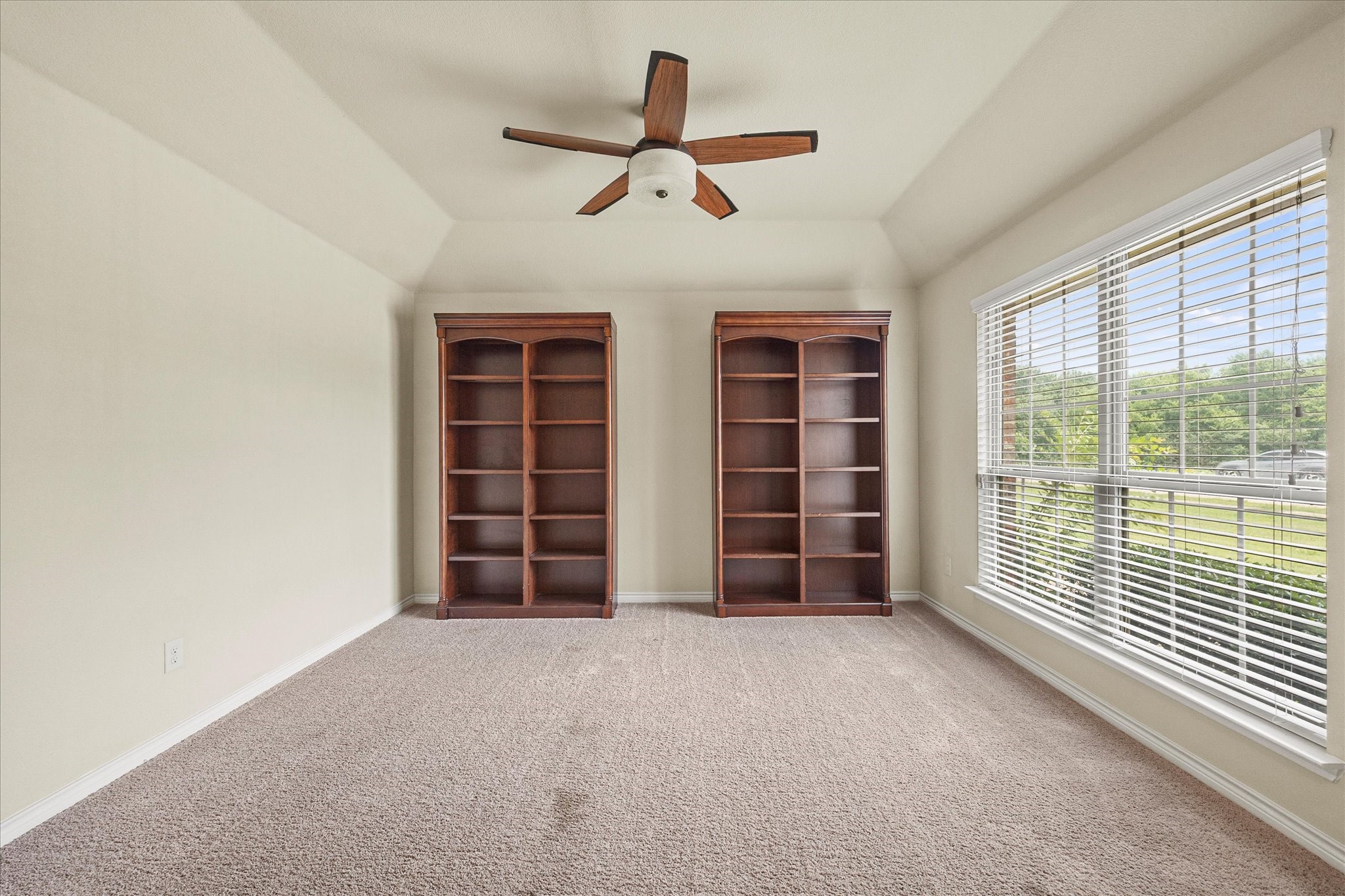 1409 Hidden Creek Drive