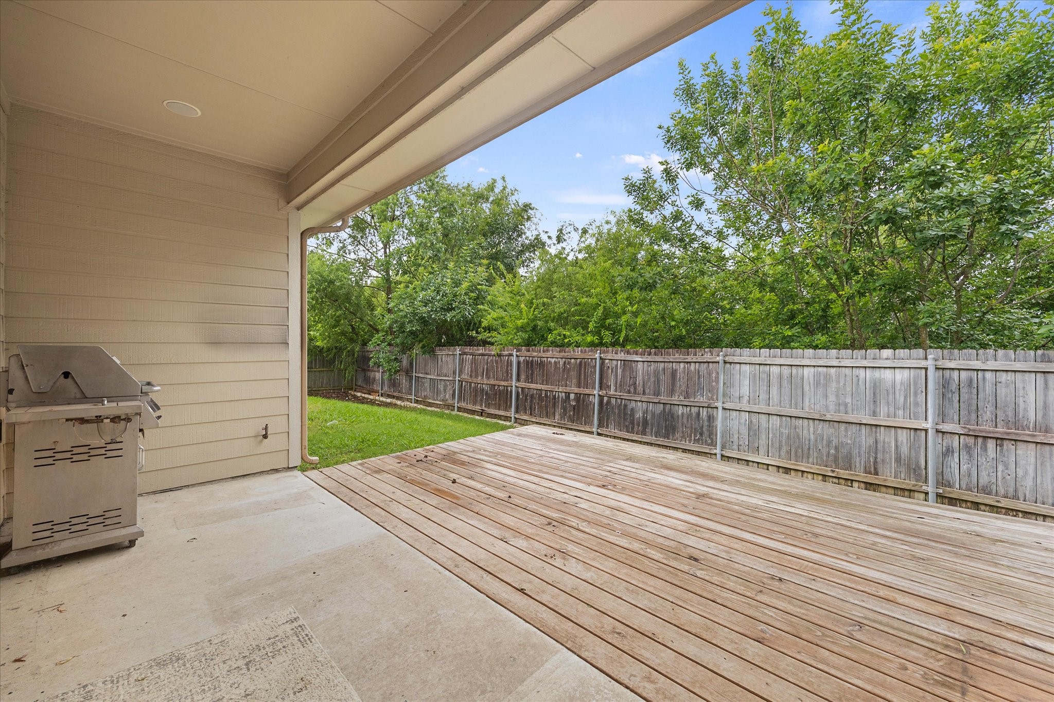 1409 Hidden Creek Drive