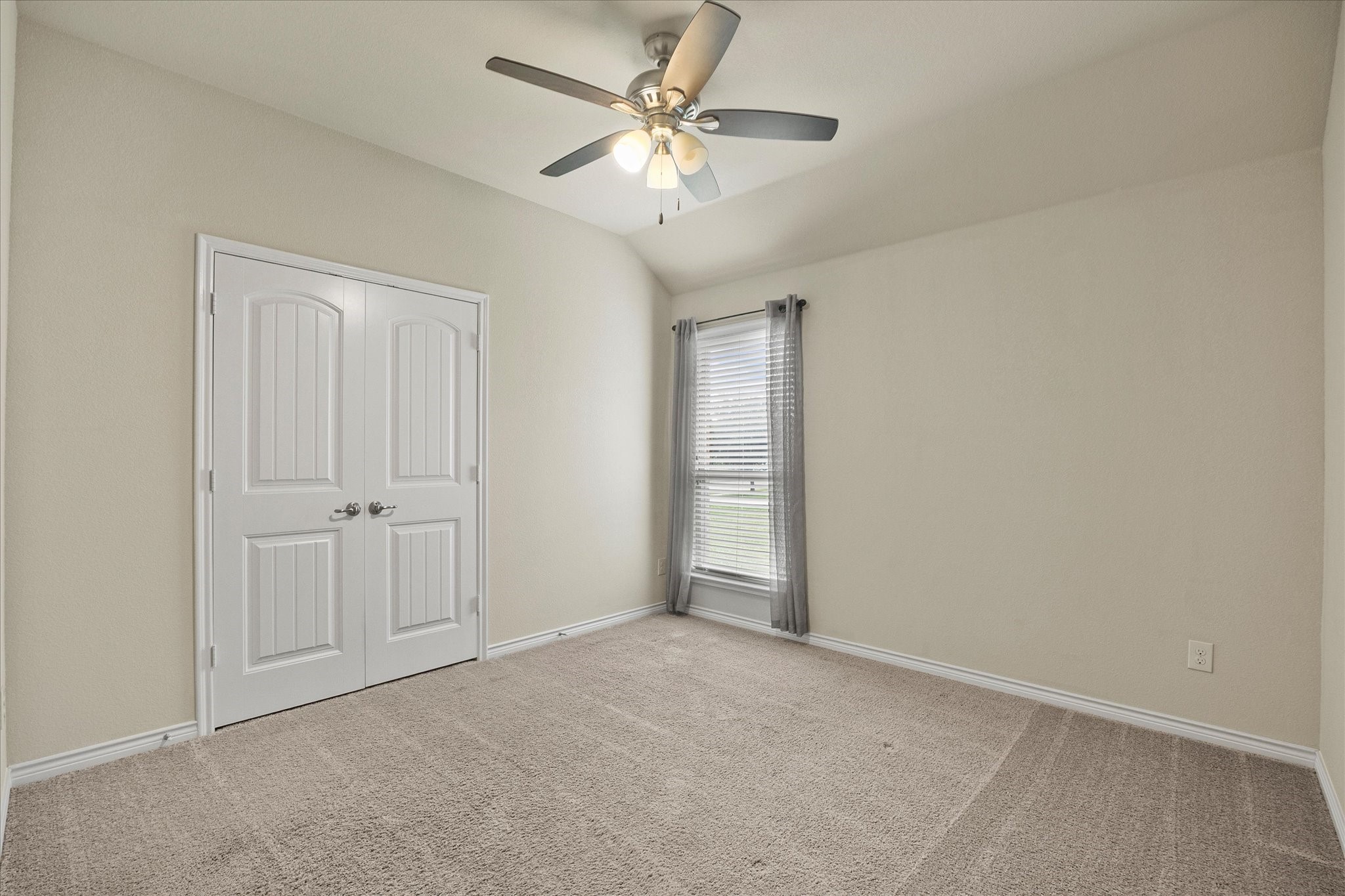 1409 Hidden Creek Drive