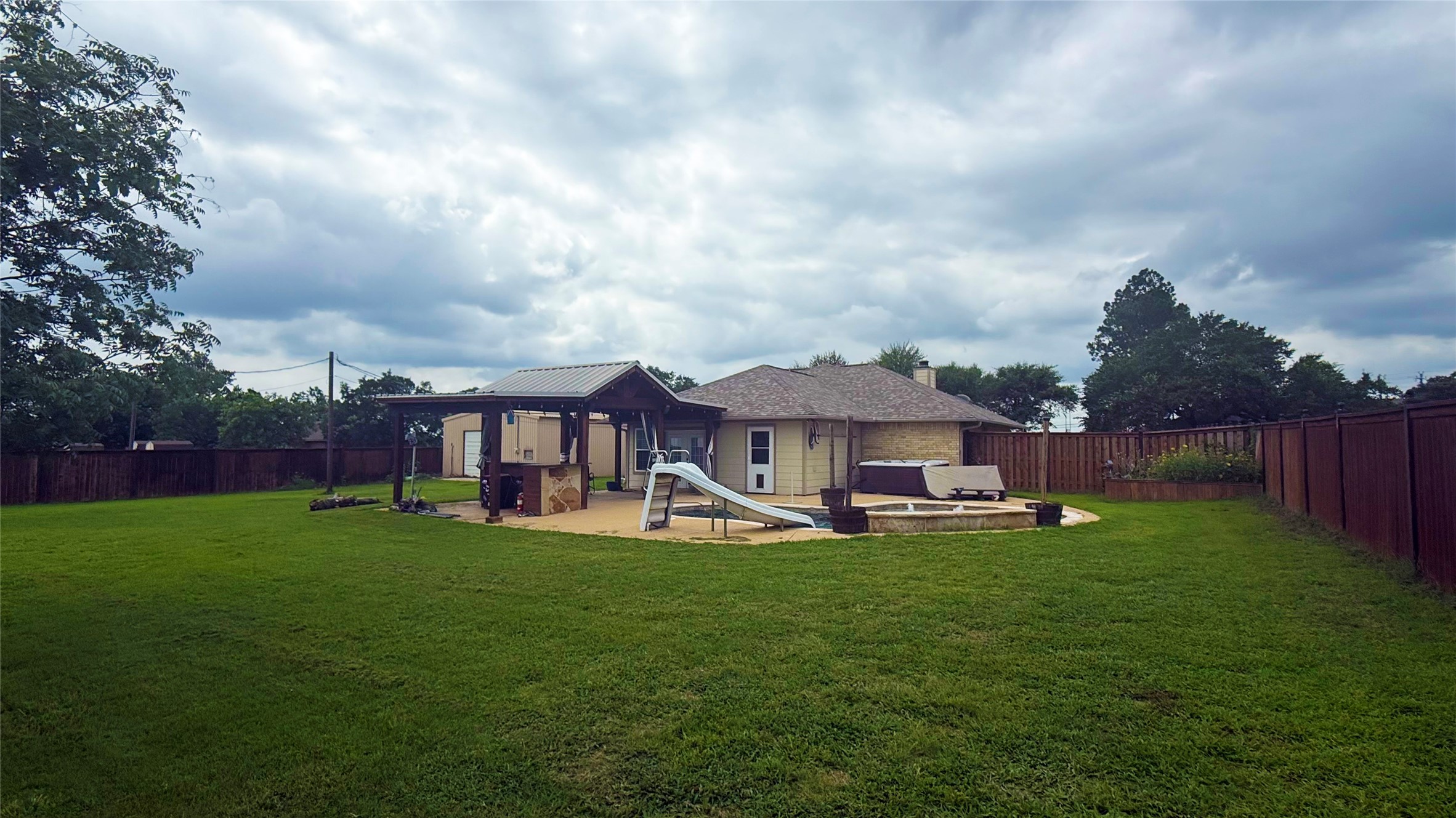 1356 Kerry Lane