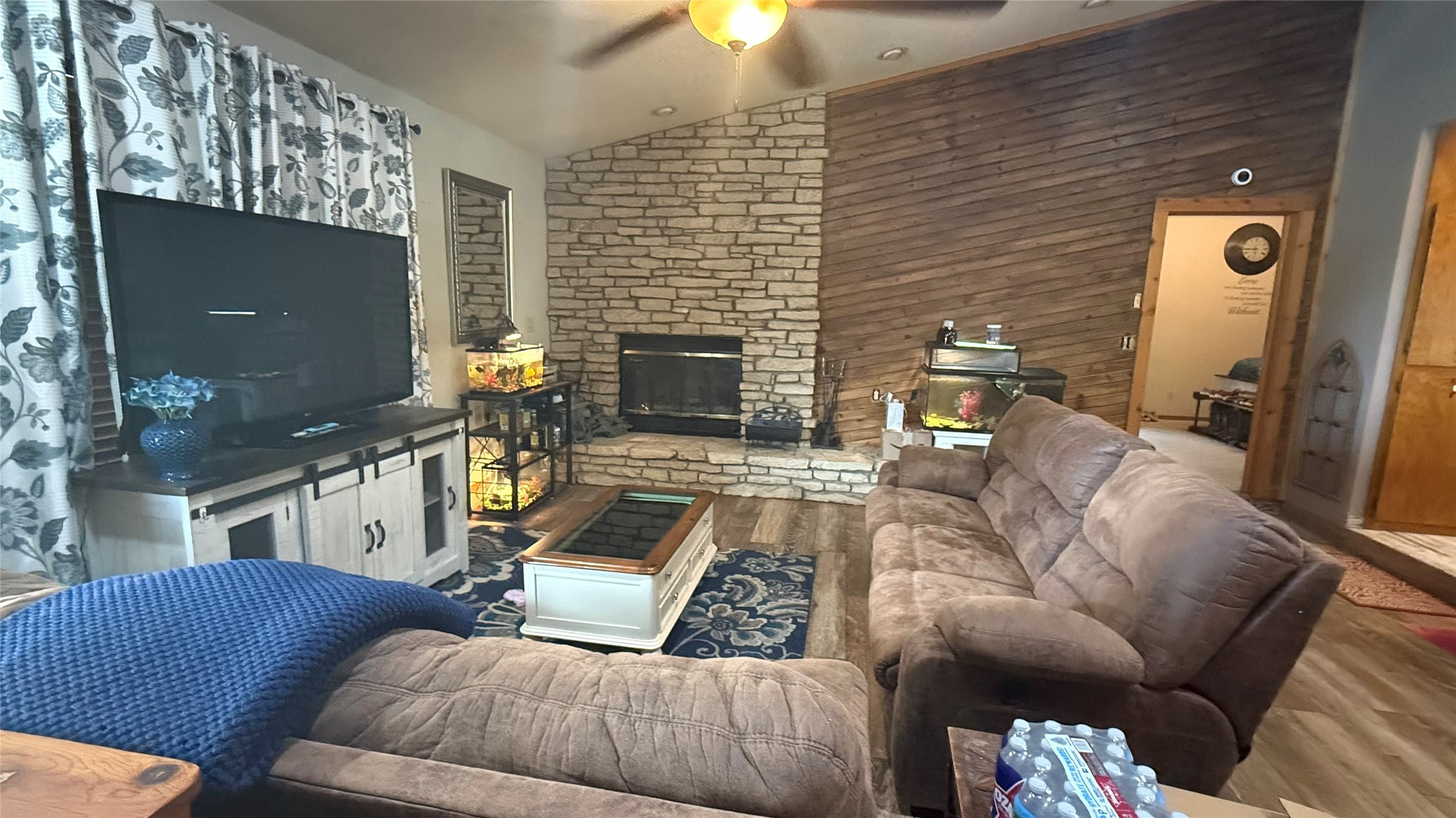 1356 Kerry Lane
