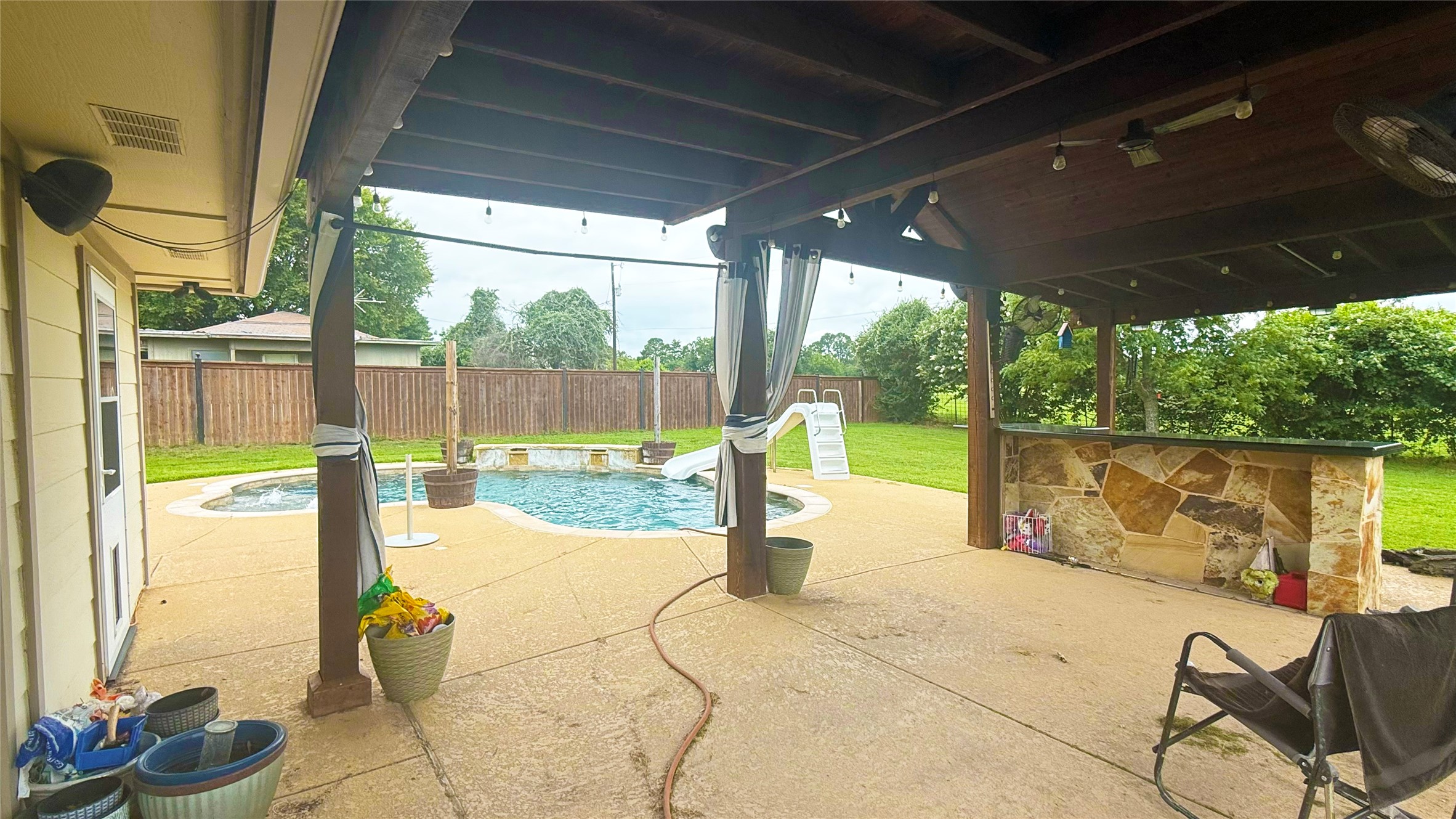 1356 Kerry Lane