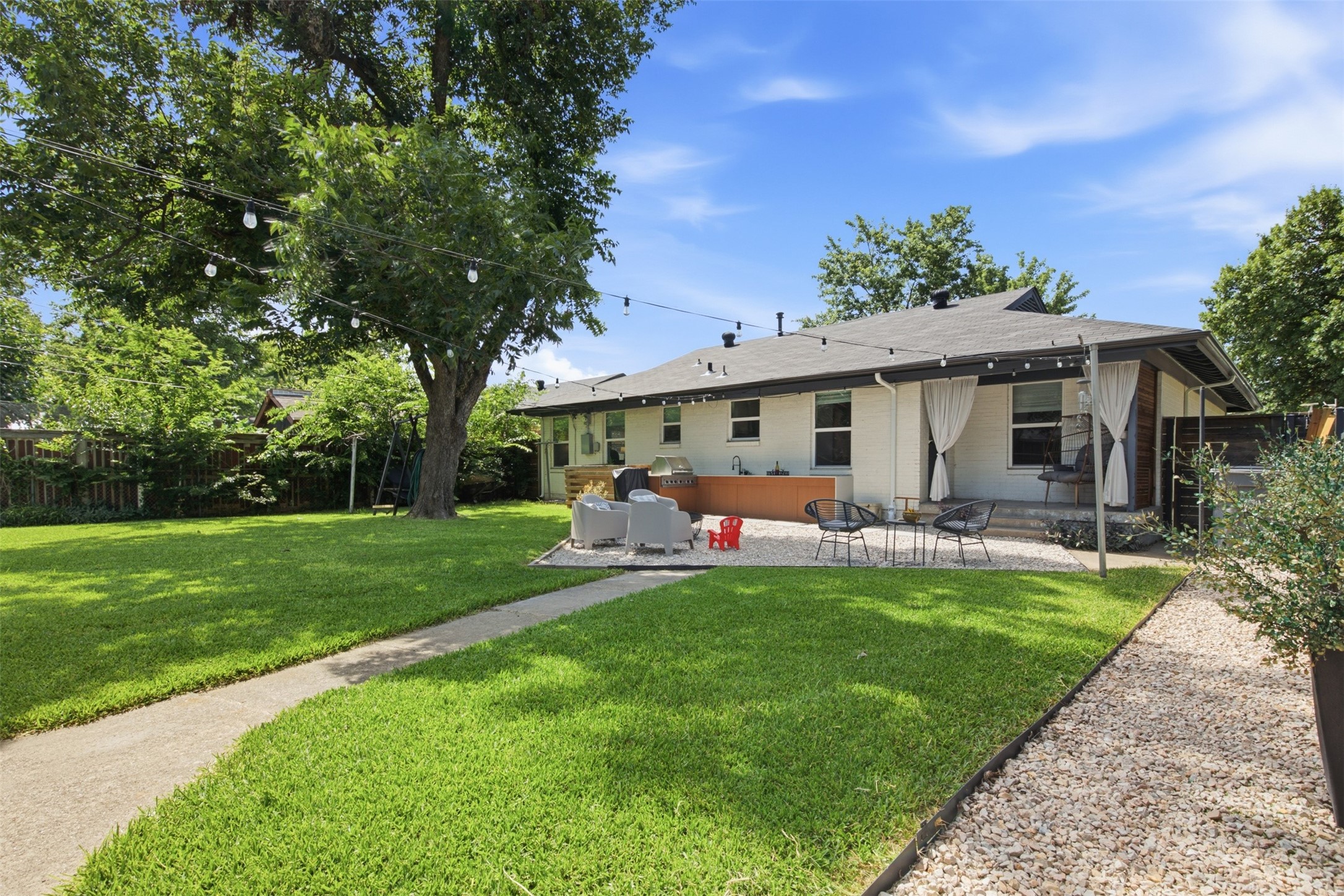 2903 Healey Drive