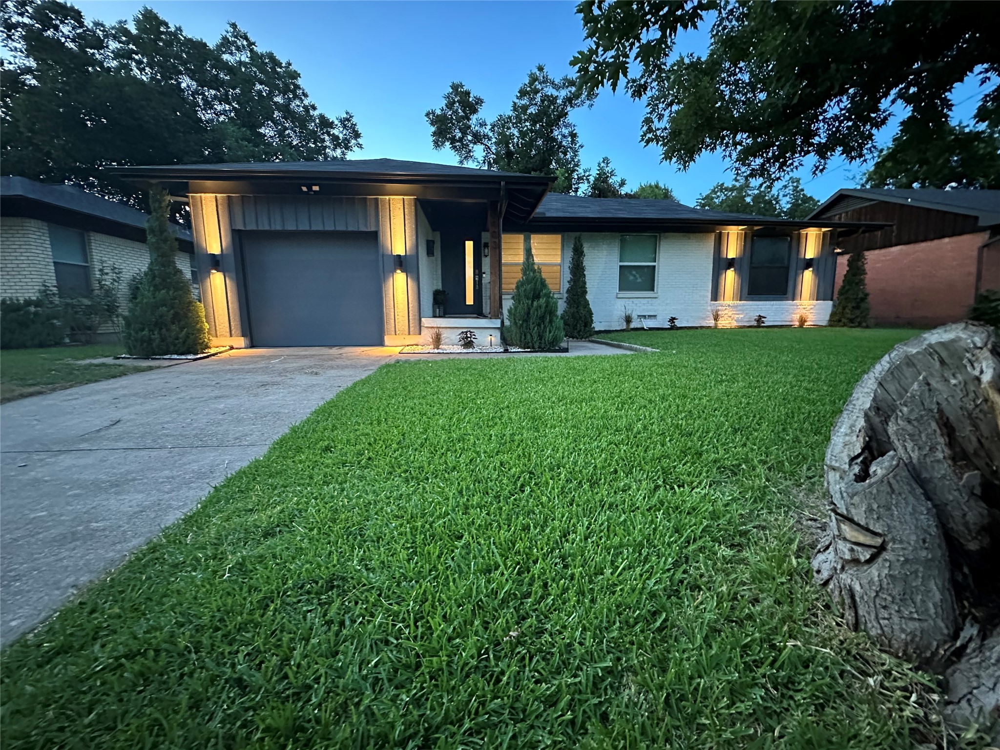 2903 Healey Drive