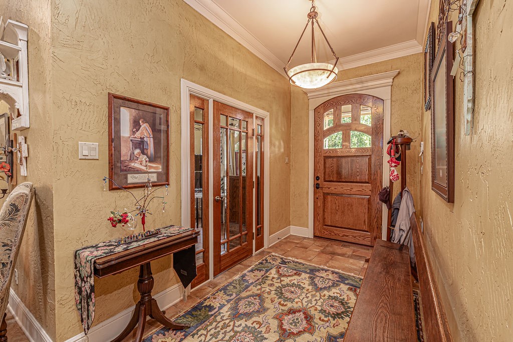 401 Saint Michaels Way