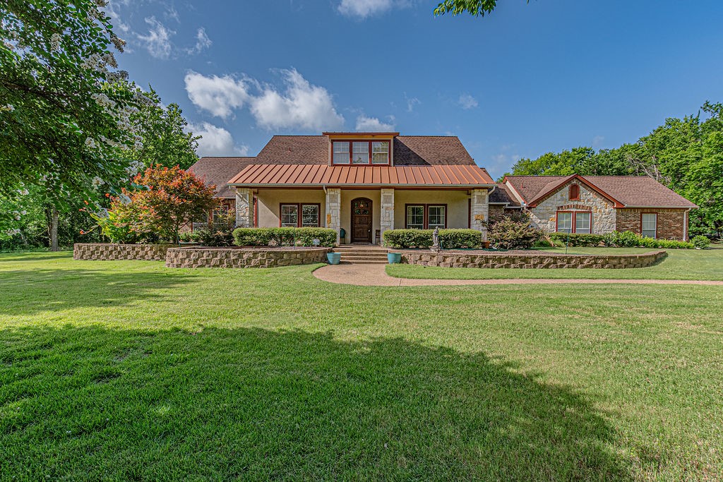 401 Saint Michaels Way