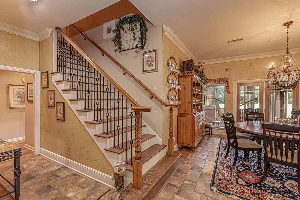 401 Saint Michaels Way