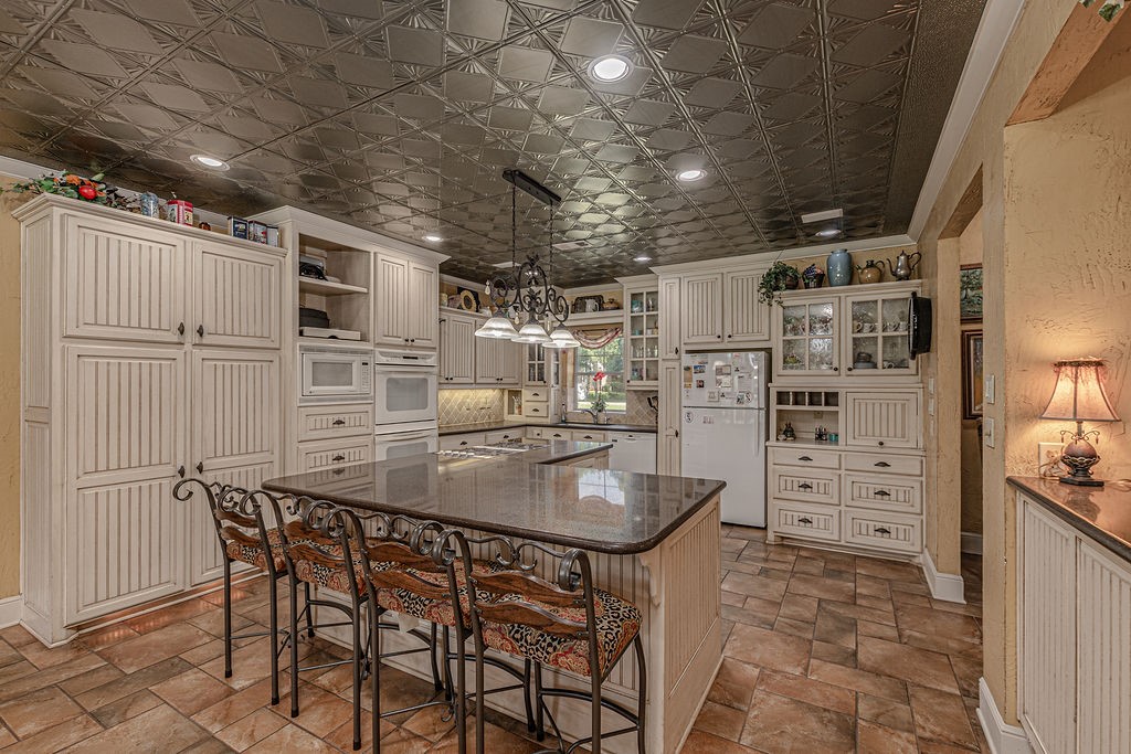 401 Saint Michaels Way