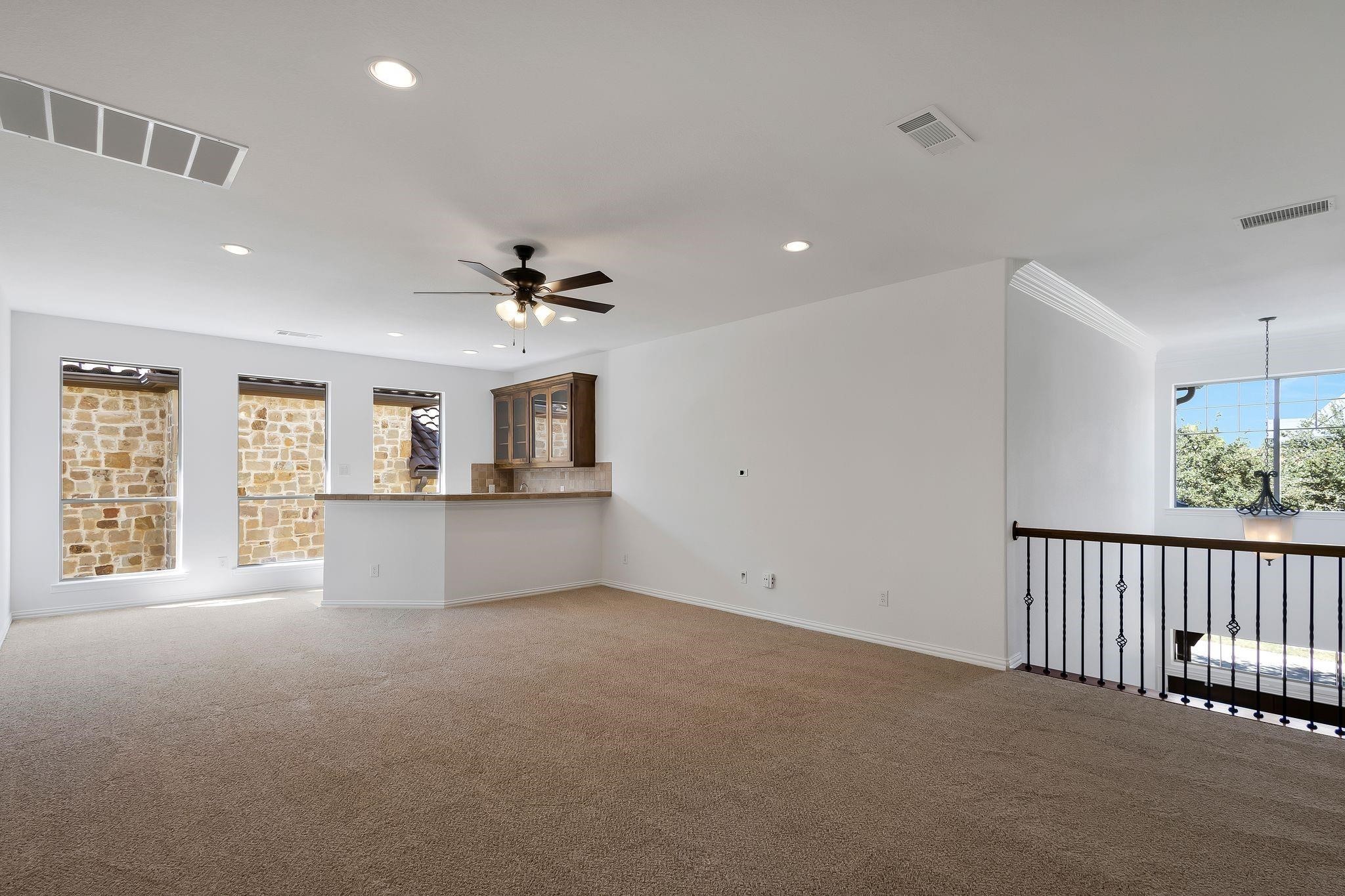 7905 Kickapoo Drive
