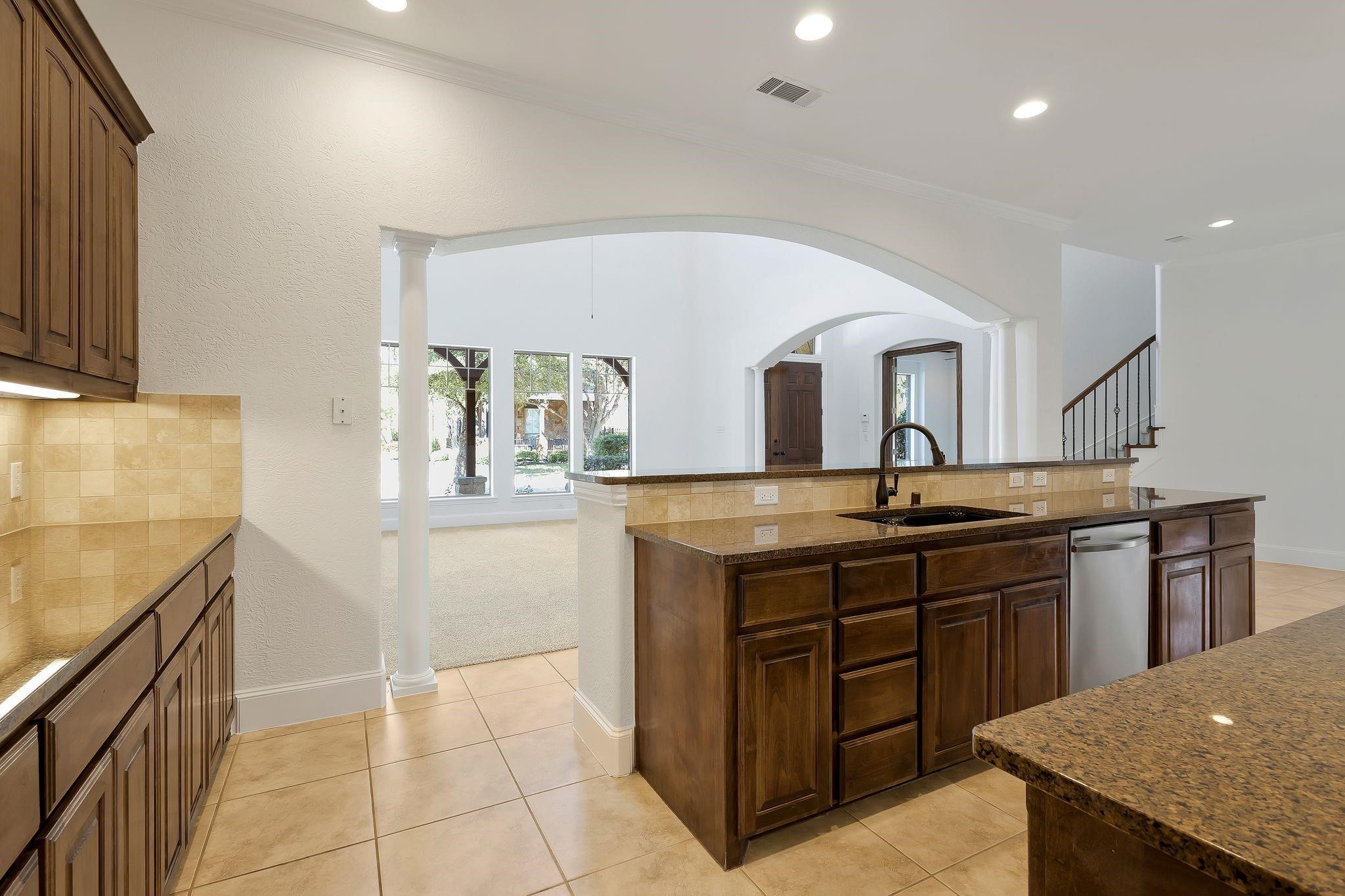 7905 Kickapoo Drive