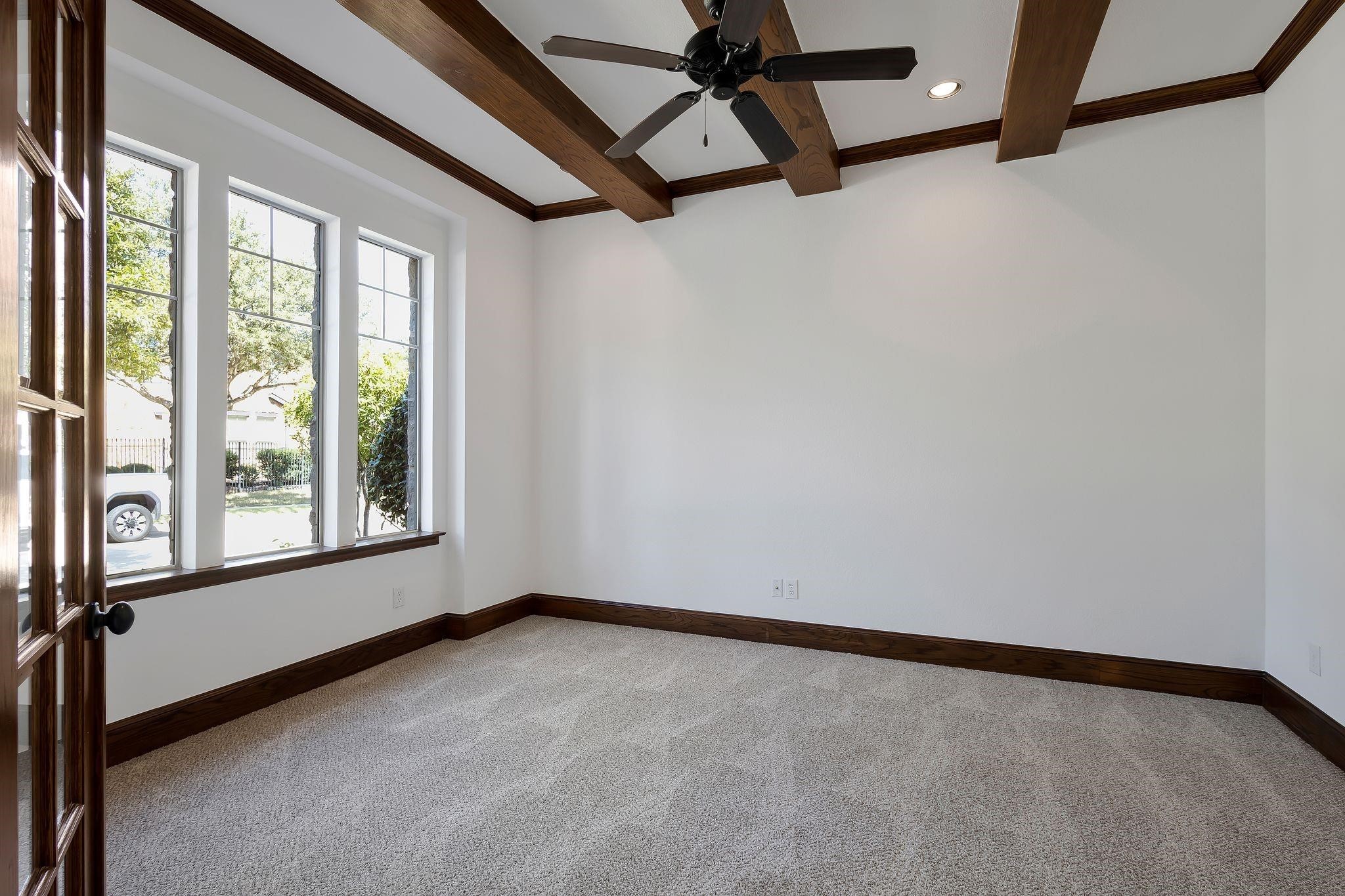 7905 Kickapoo Drive
