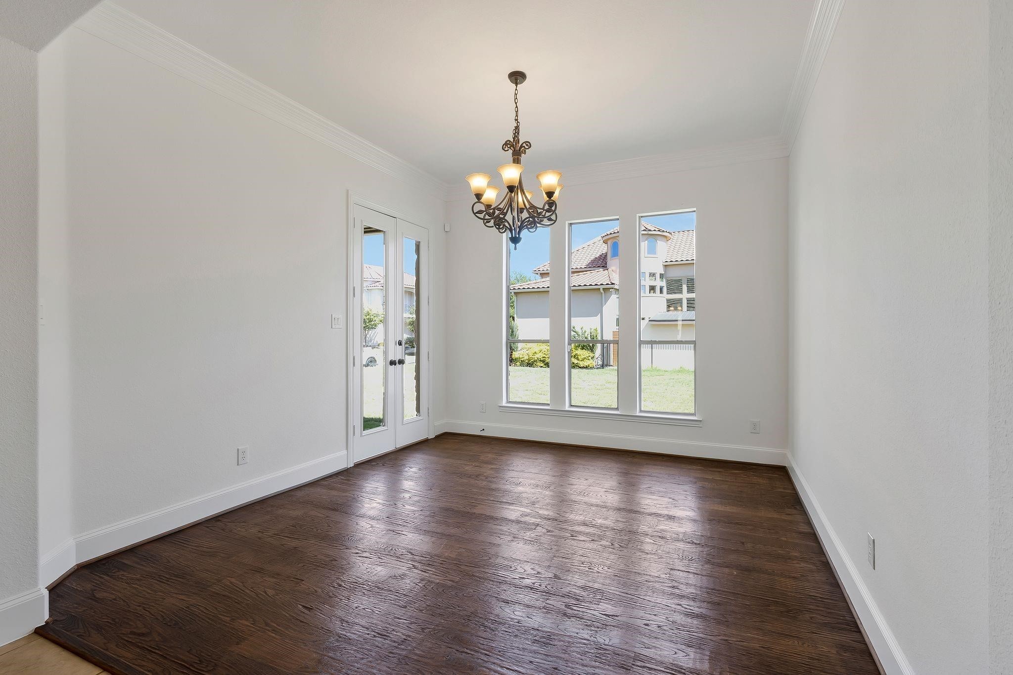 7905 Kickapoo Drive