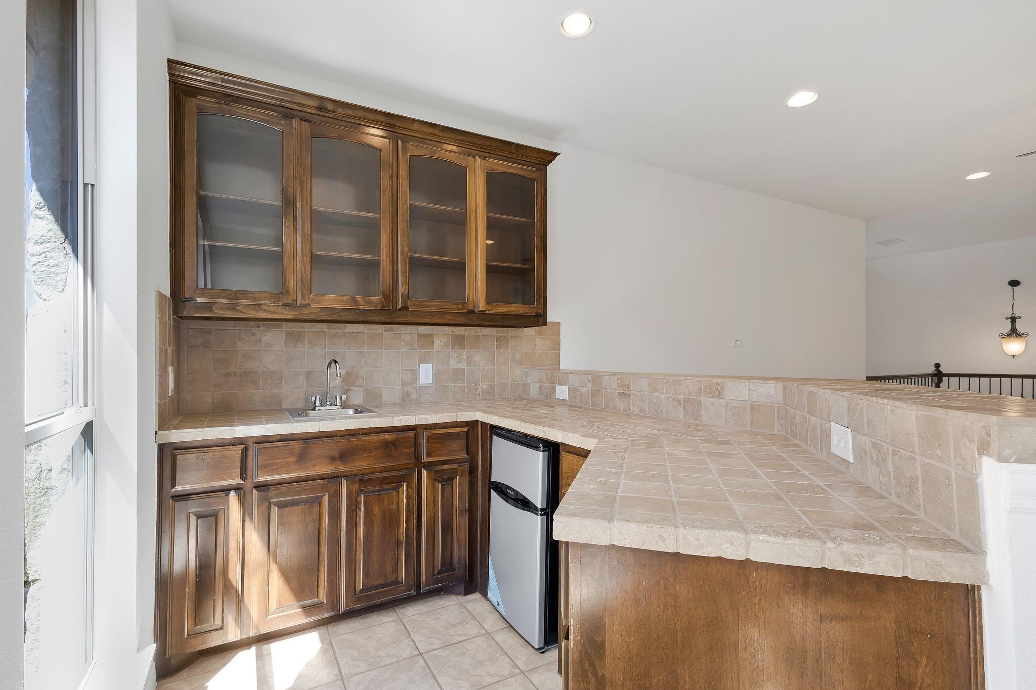 7905 Kickapoo Drive